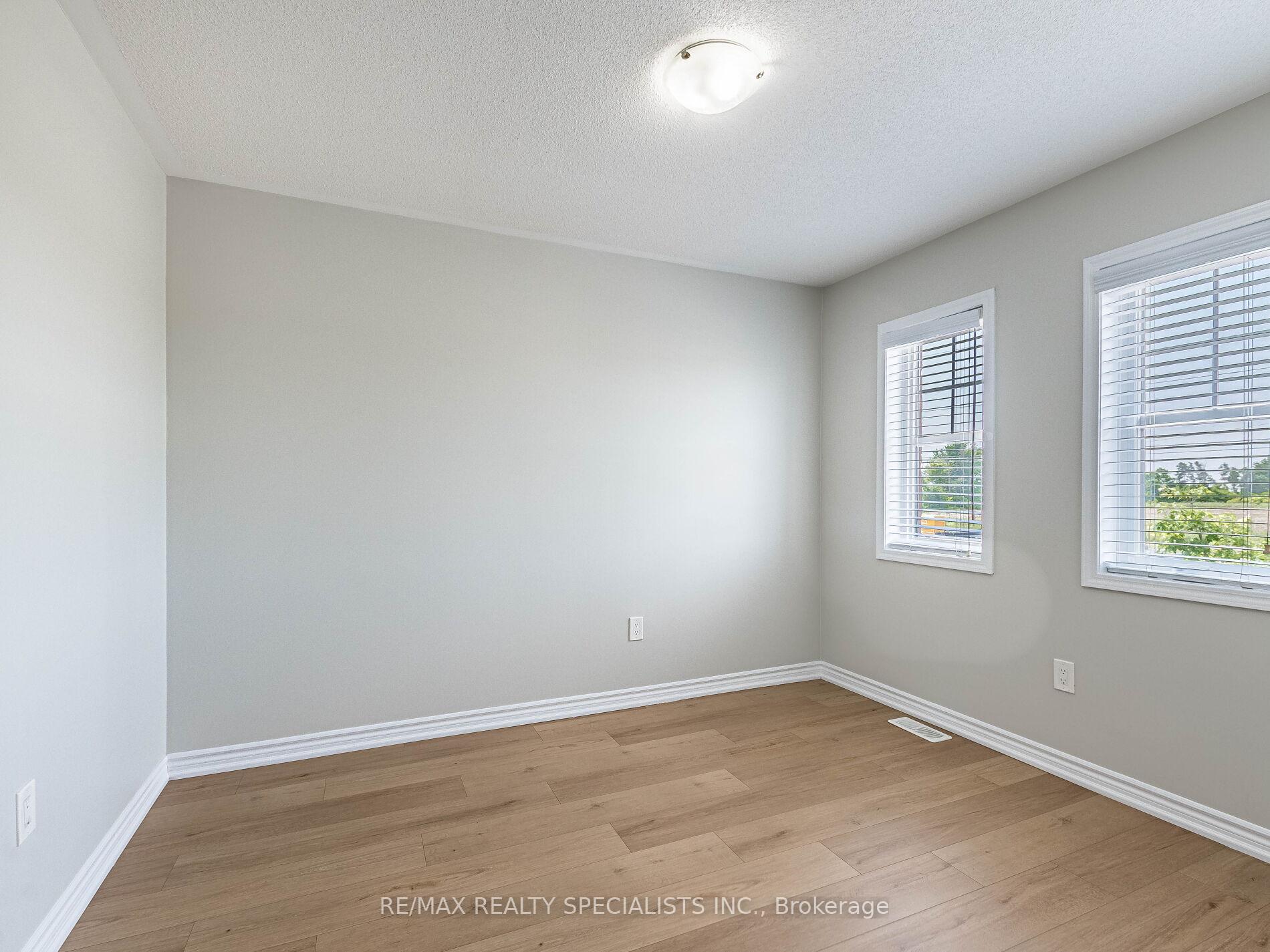Photo 24 of 55 Rockbrook Trail, Brampton, Northwest Brampton — HOMEH
