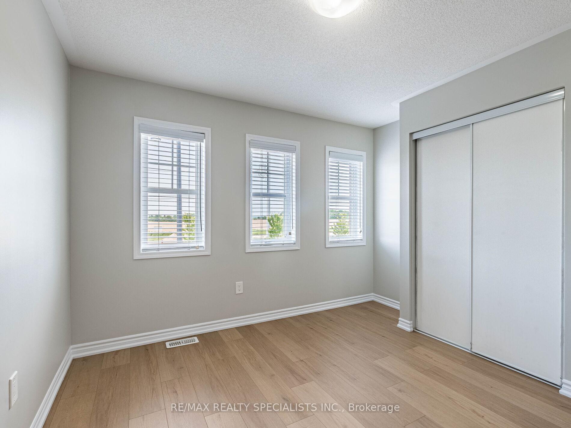 Photo 30 of 55 Rockbrook Trail, Brampton, Northwest Brampton — HOMEH