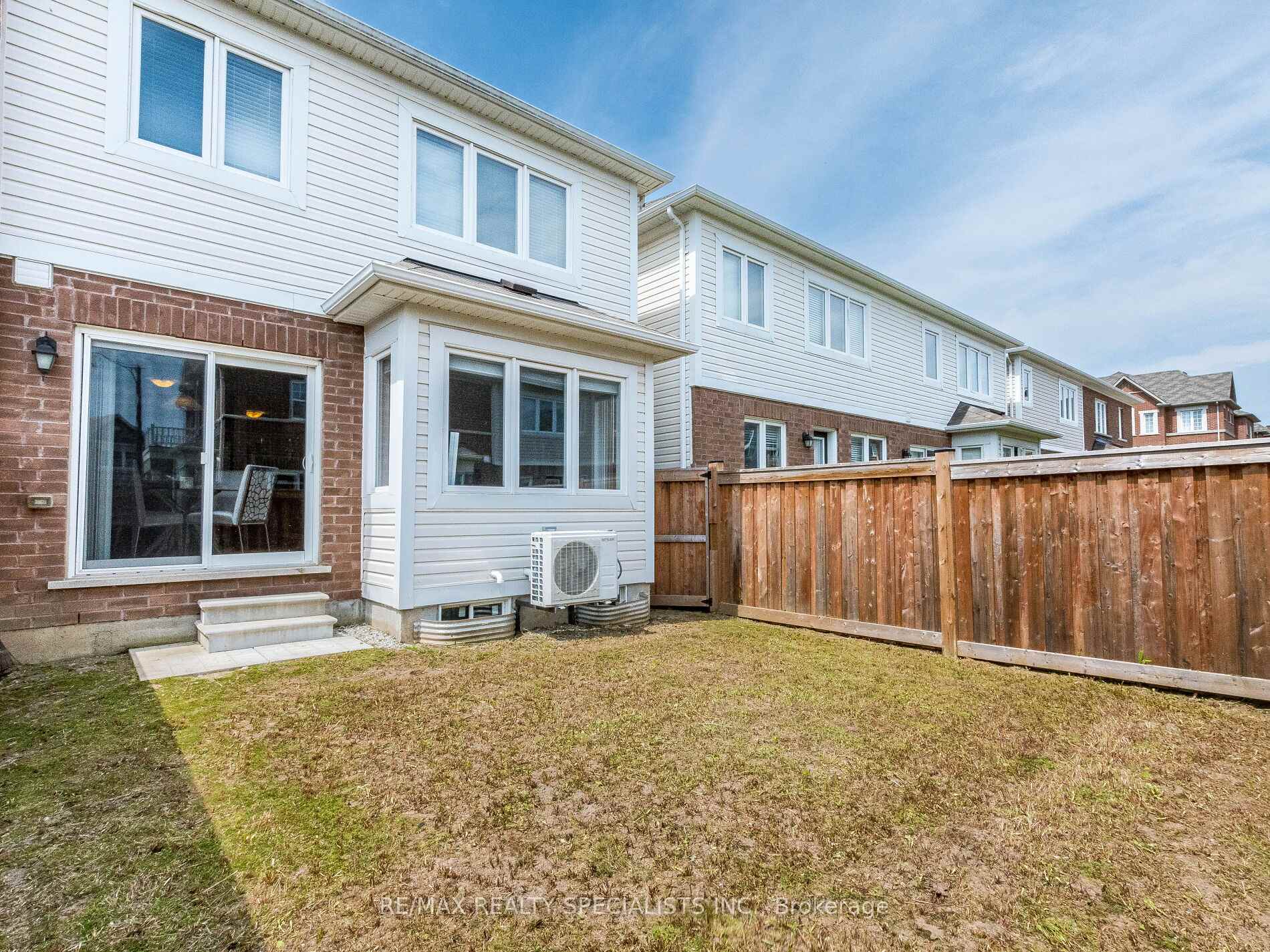Photo 29 of 55 Rockbrook Trail, Brampton, Northwest Brampton — HOMEH