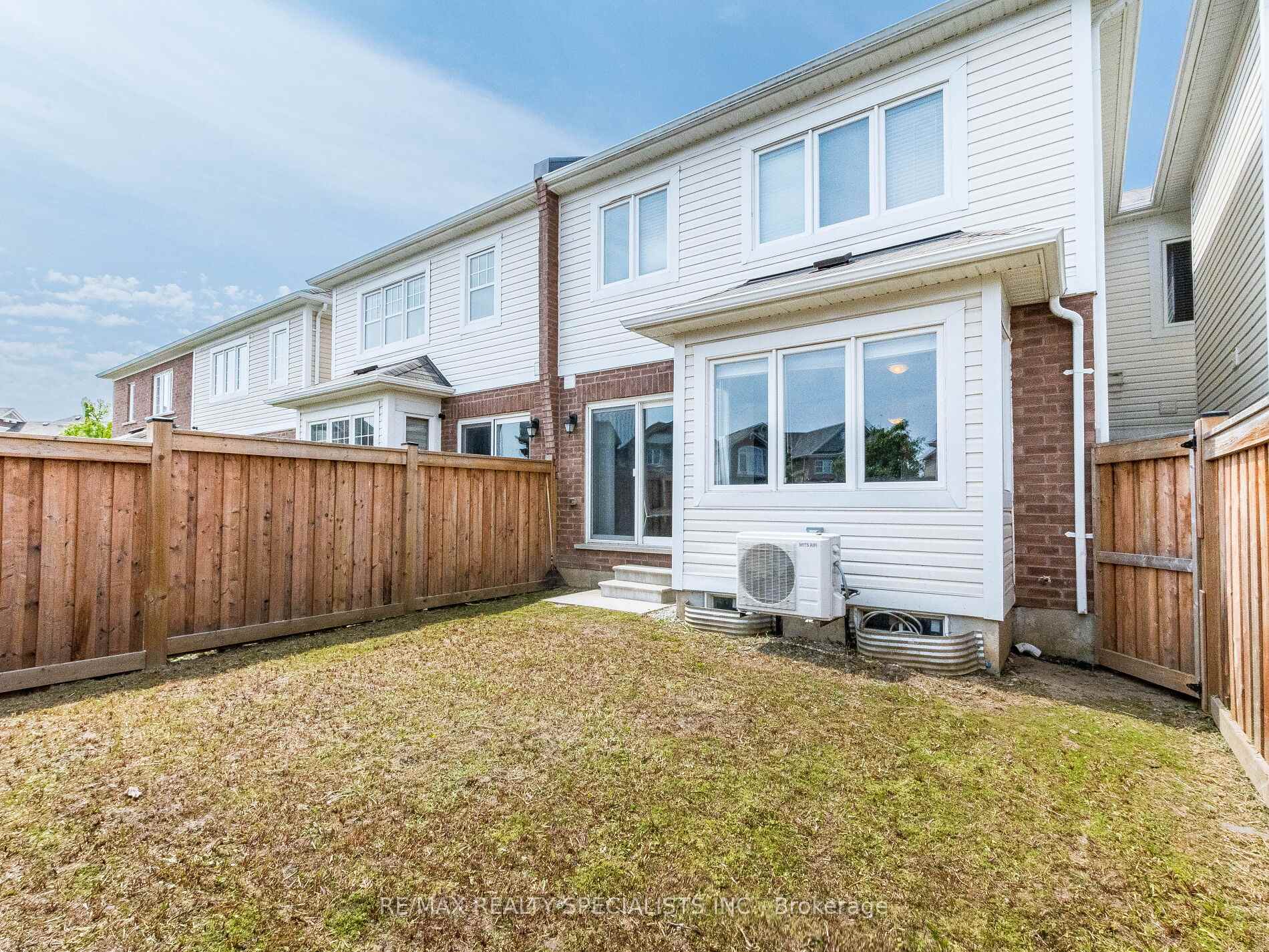 Photo 33 of 55 Rockbrook Trail, Brampton, Northwest Brampton — HOMEH