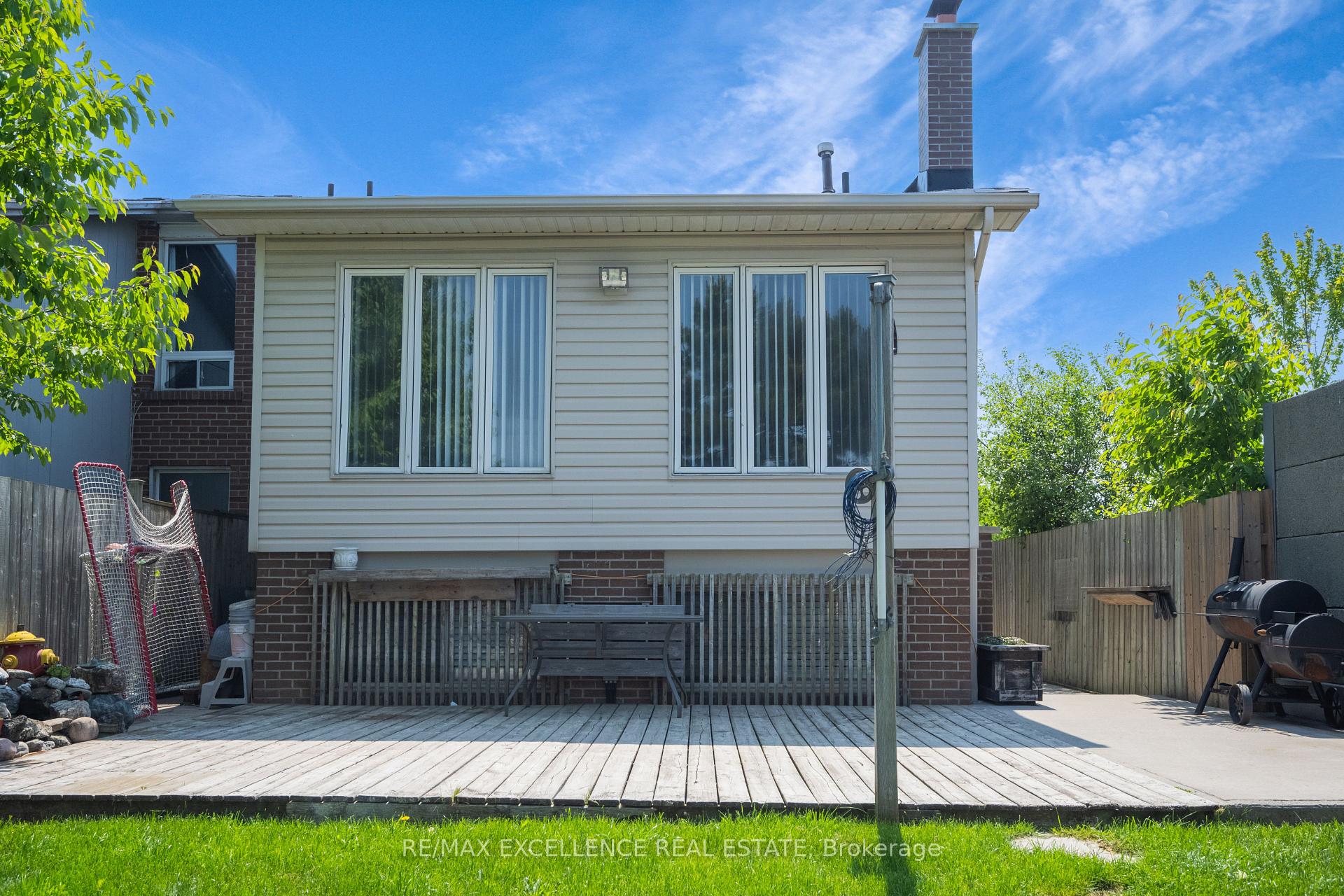 Photo 27 of 18 Carter Drive, Brampton, Brampton North — HOMEH