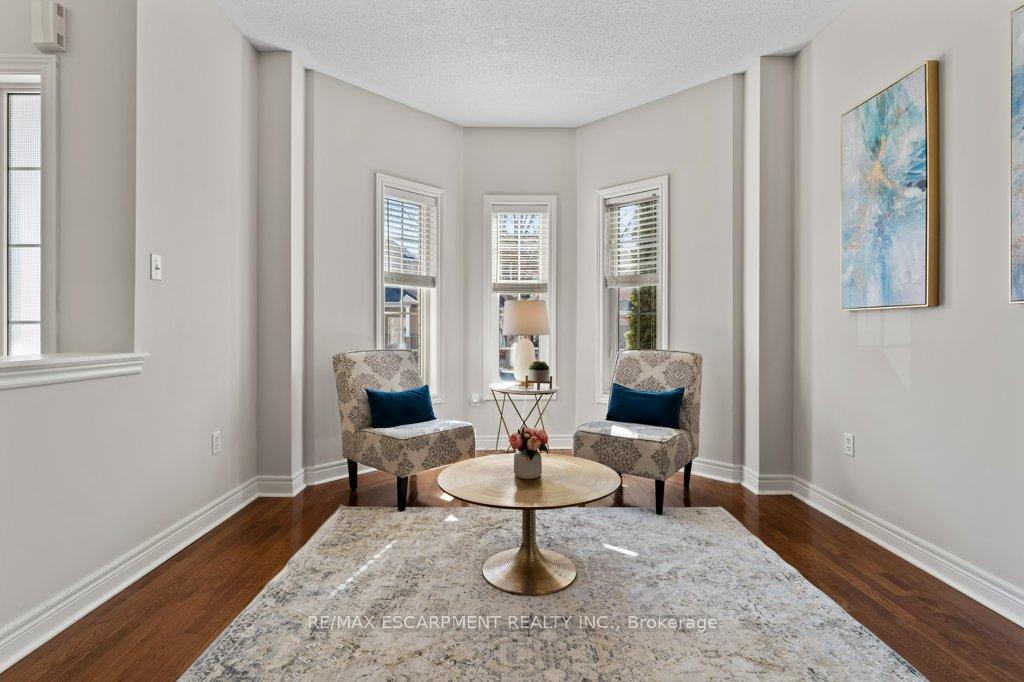 Photo 5 of 5441 Jacada Road, Burlington, Orchard — HOMEH