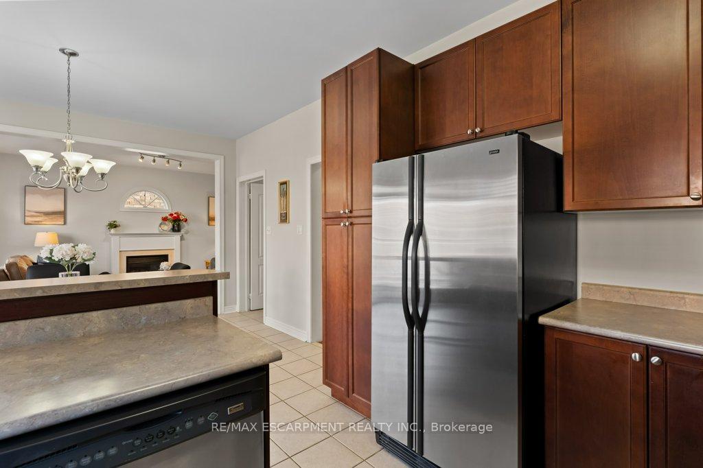 Photo 11 of 5441 Jacada Road, Burlington, Orchard — HOMEH
