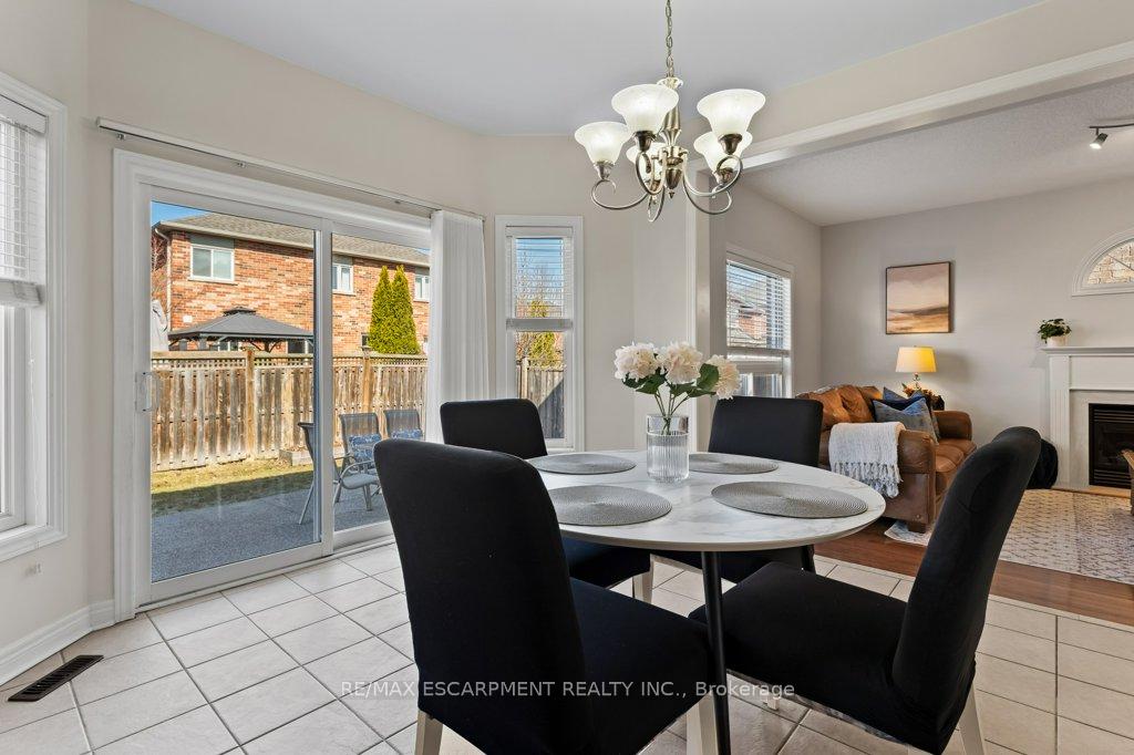 Photo 12 of 5441 Jacada Road, Burlington, Orchard — HOMEH