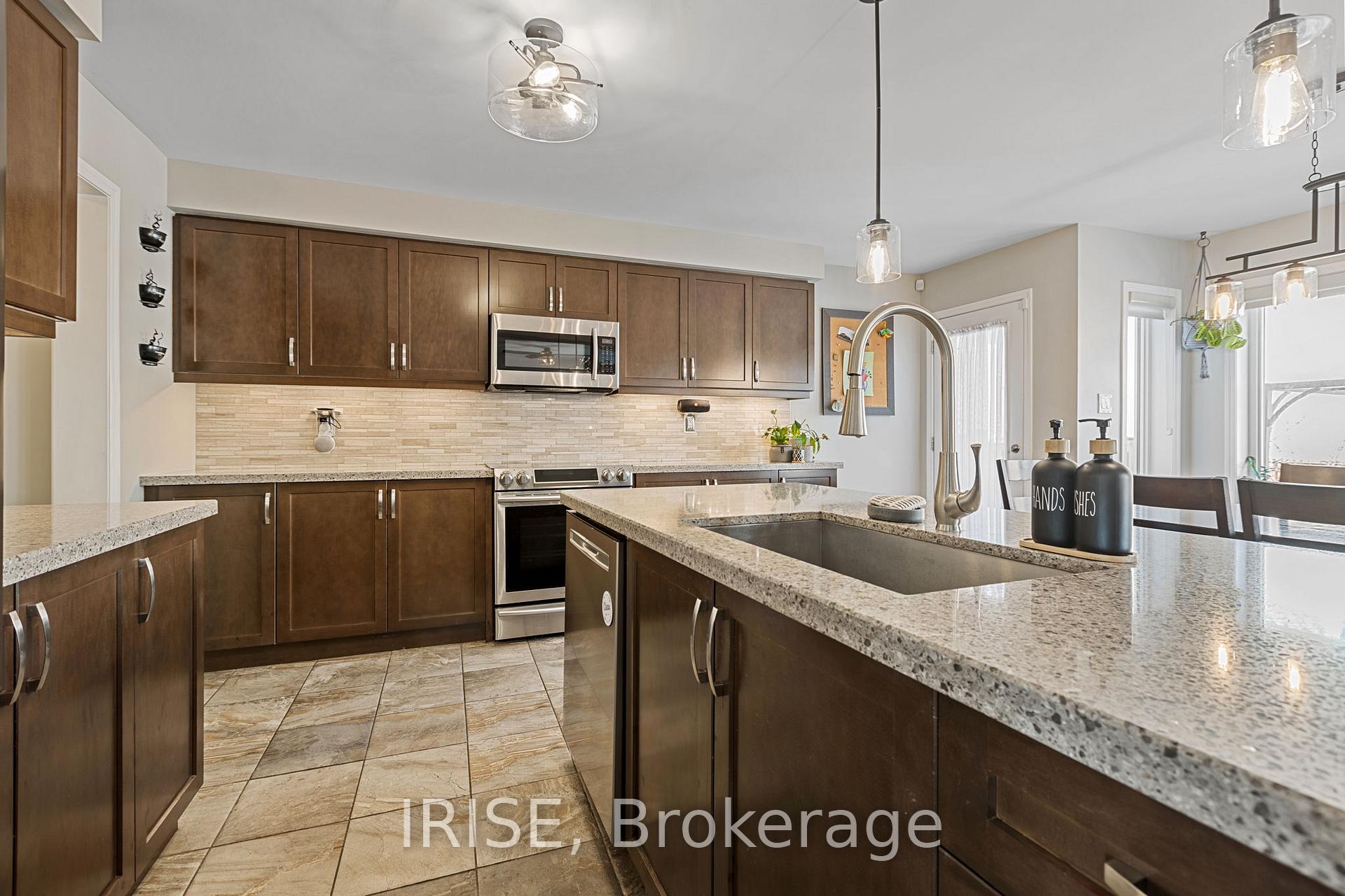 Photo 14 of 173 Robert Parkinson Drive, Brampton, Northwest Brampton — HOMEH
