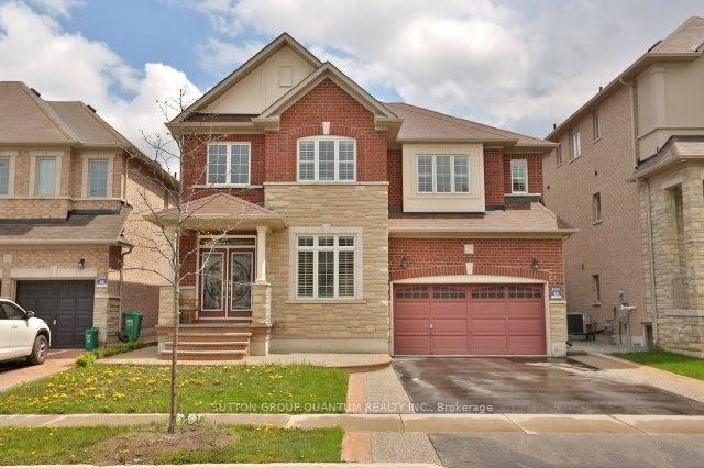 Front of Unit Upper, 25 Clearfield Drive
