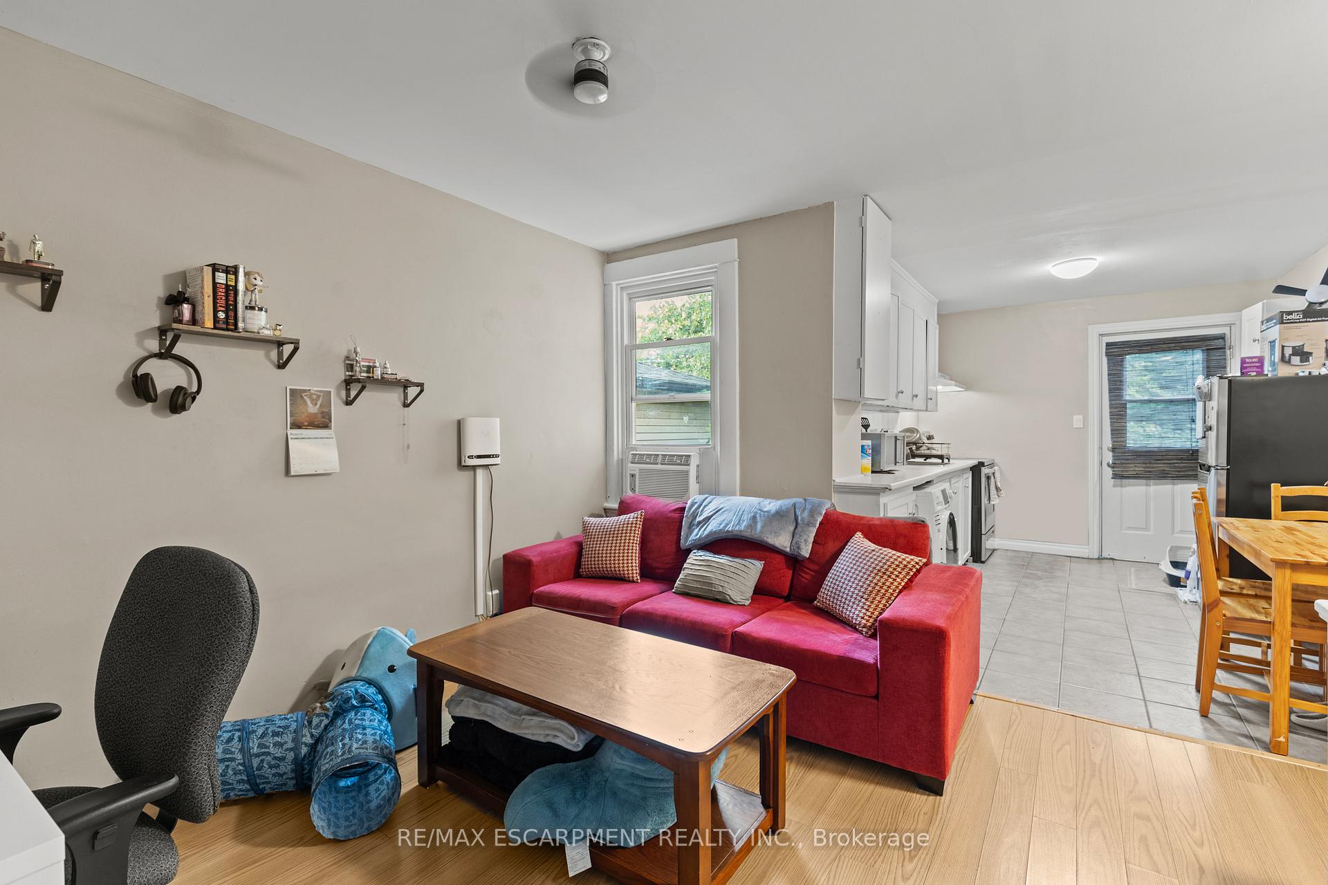 Photo 20 of 48 Locke Street S, Hamilton, Strathcona — HOMEH