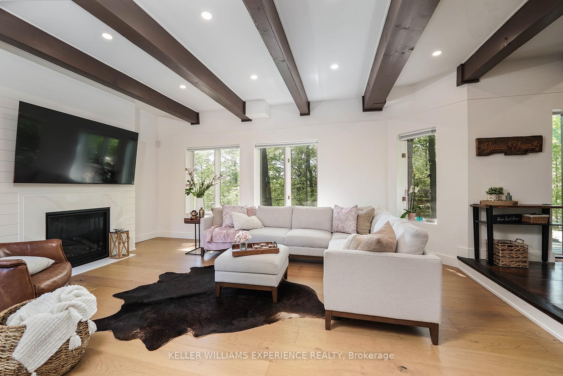 Photo 7 of 20 Highland Avenue, Barrie, Codrington — HOMEH