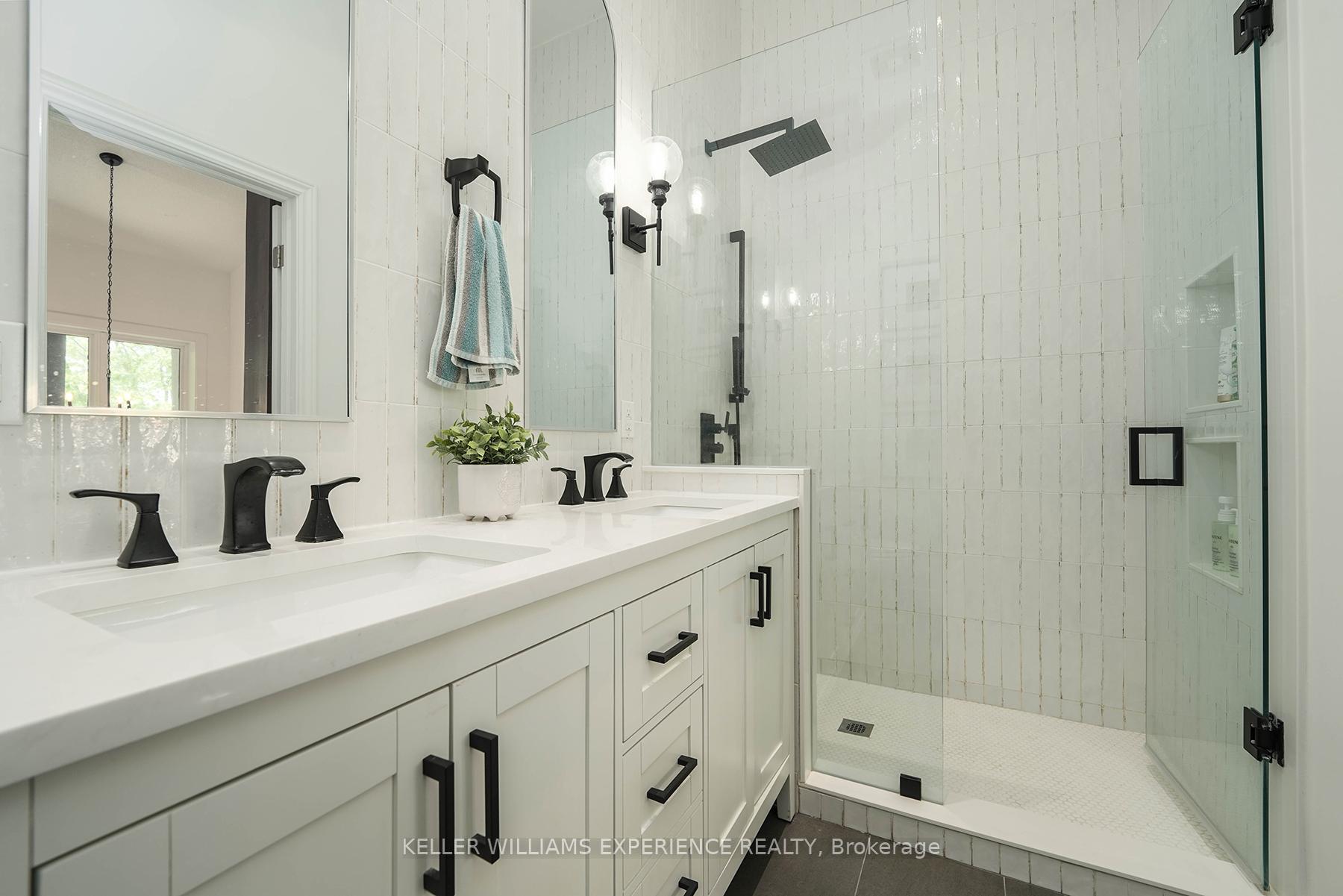 Photo 18 of 20 Highland Avenue, Barrie, Codrington — HOMEH