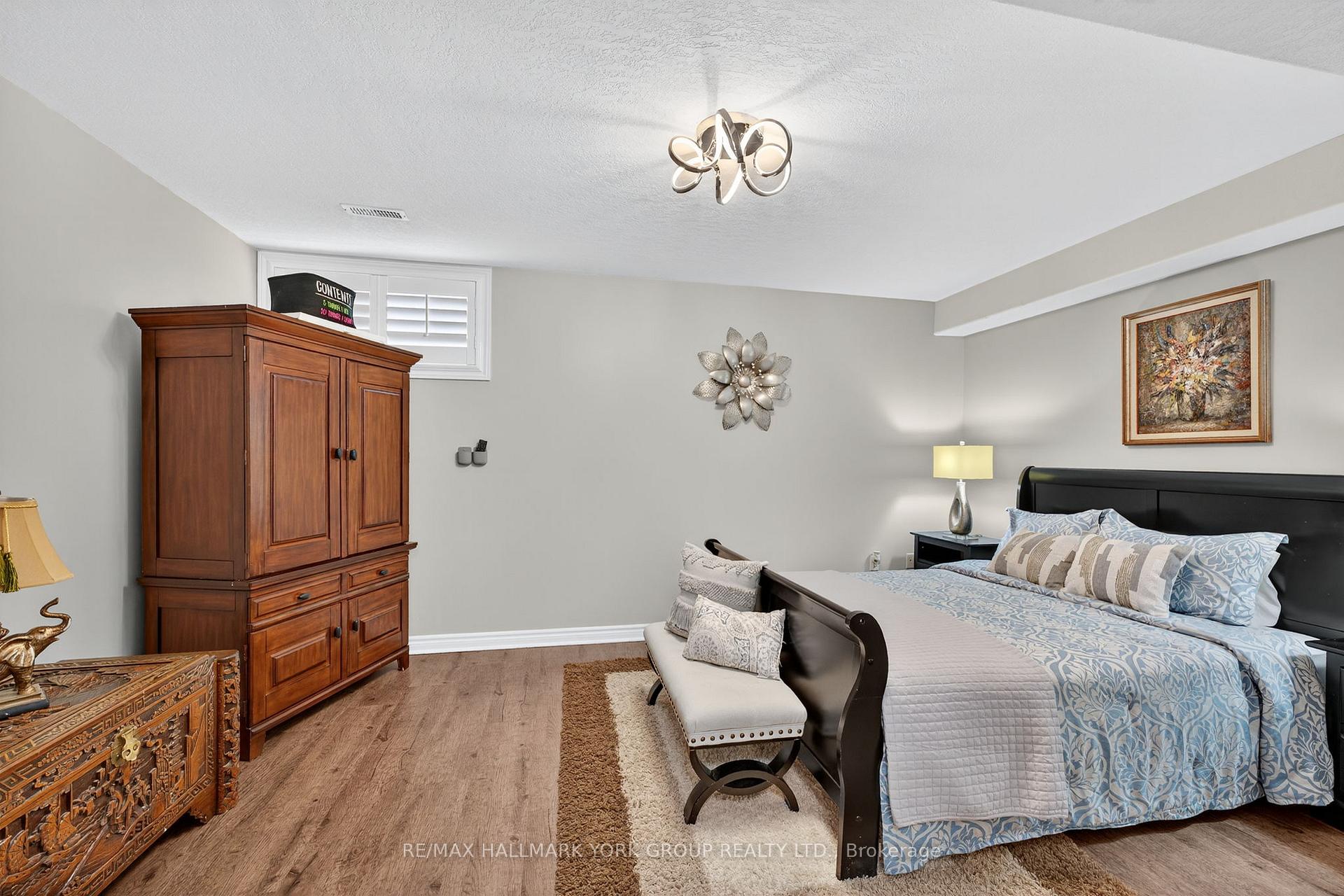 Photo 28 of 93 Seline Crescent, Barrie, Painswick South — HOMEH
