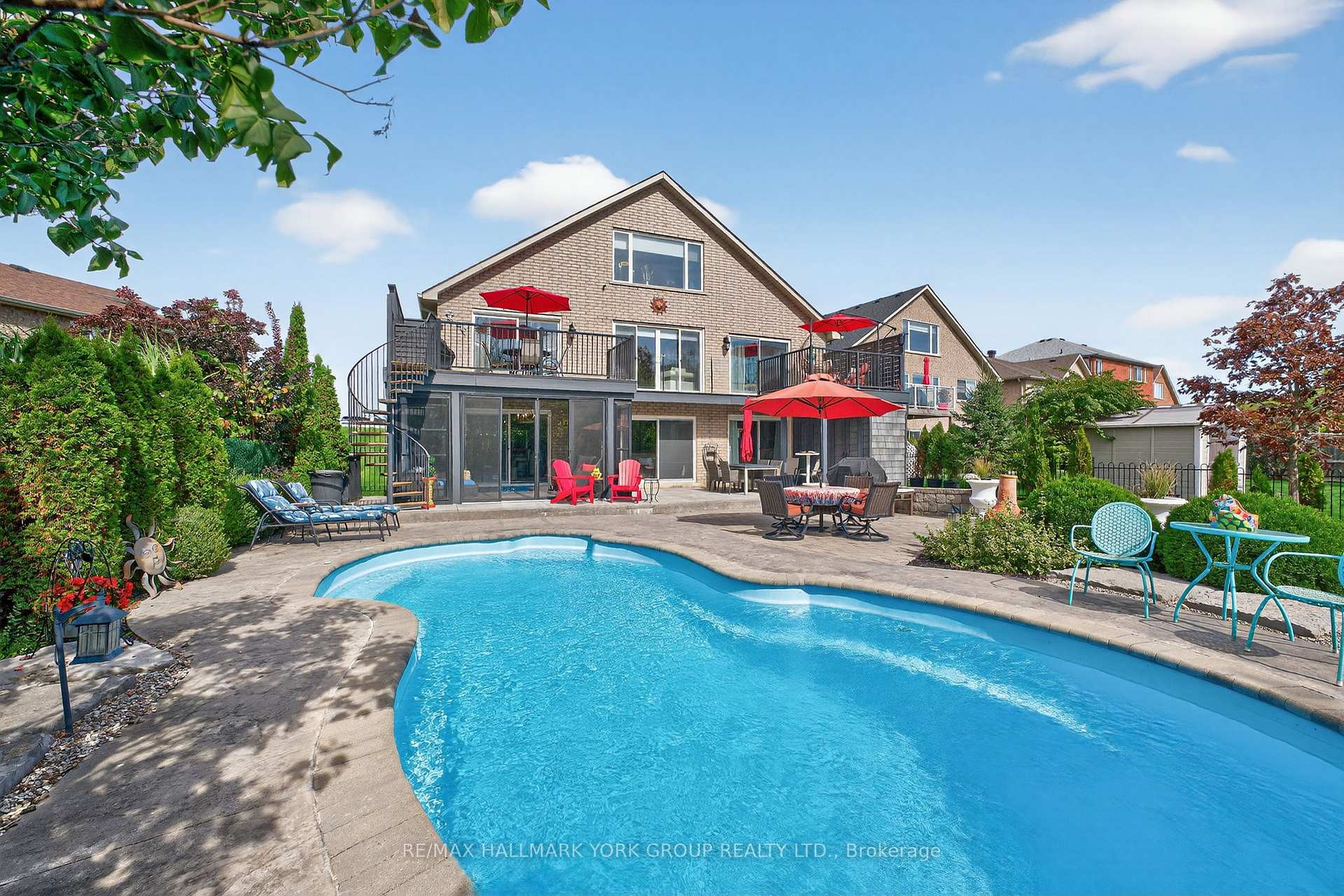 Photo 49 of 93 Seline Crescent, Barrie, Painswick South — HOMEH