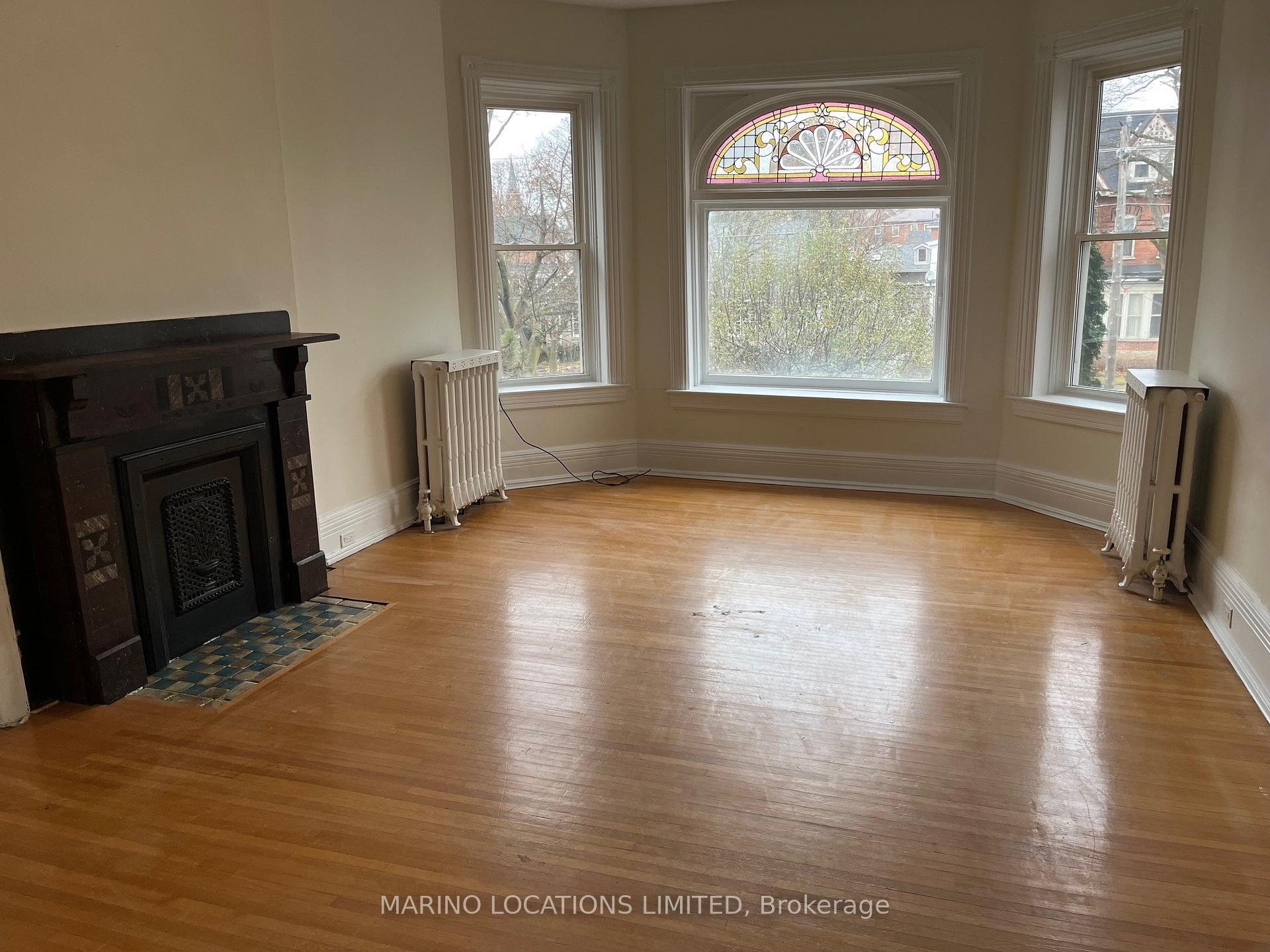 Photo 2 of Unit 3, 105 Bridge Street, Belleville, Belleville Ward — HOMEH