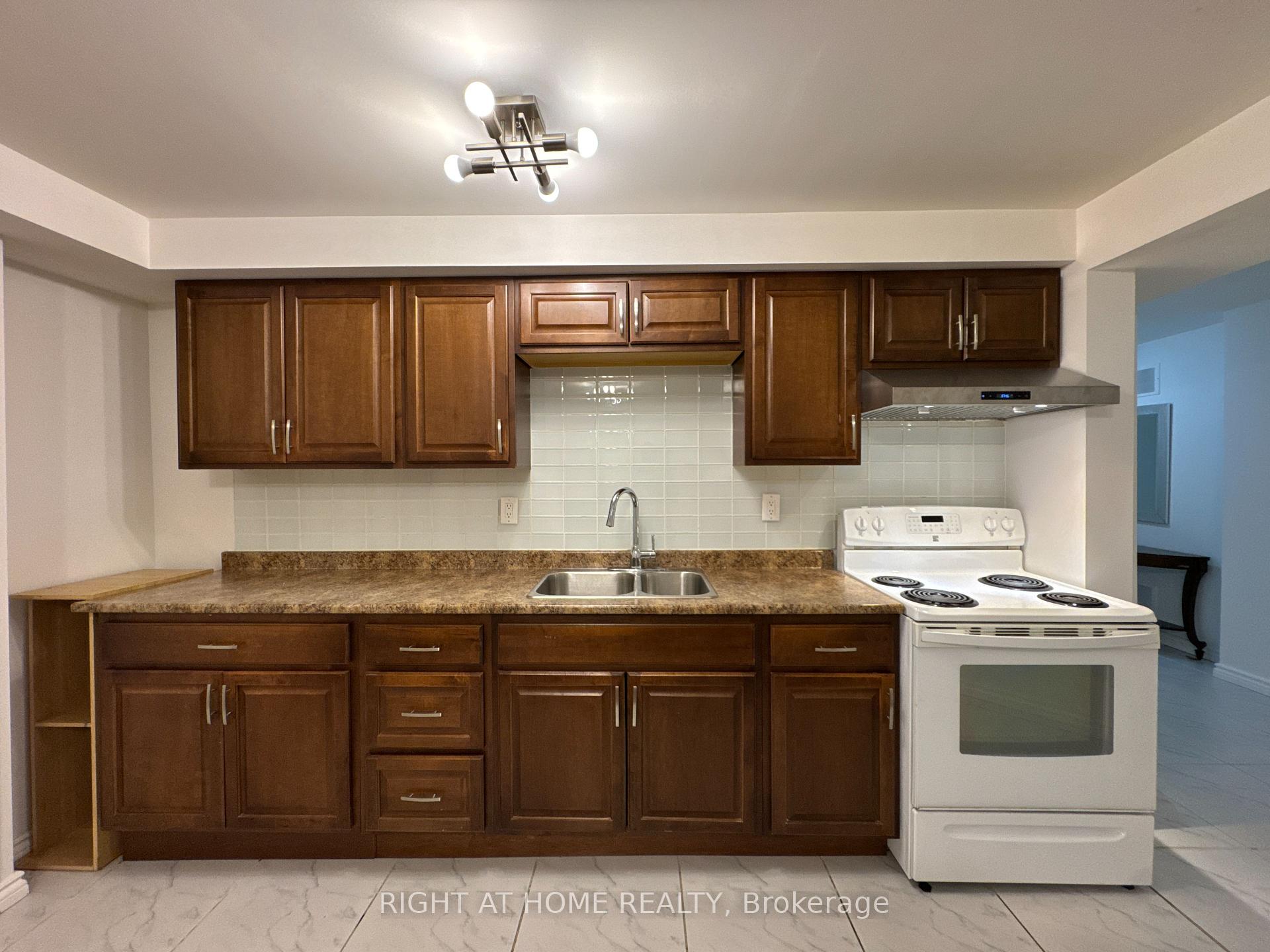 Photo 19 of Unit Basement, 13 Seapines Street, Brampton, Bram West — HOMEH