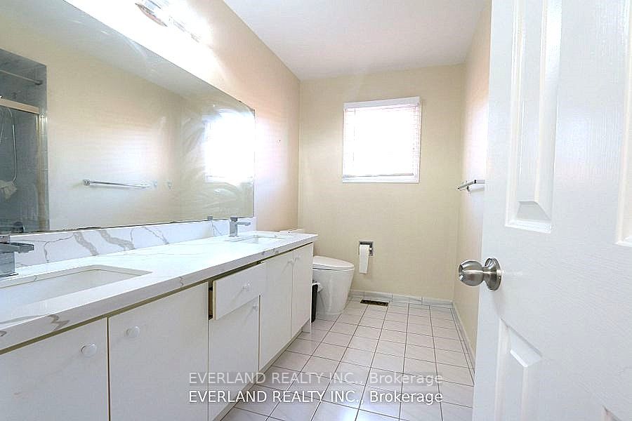 Photo 46 of 87 Kyla Crescent, Markham, Milliken Mills East — HOMEH