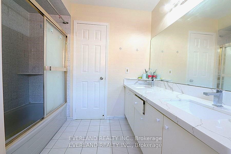 Photo 58 of 87 Kyla Crescent, Markham, Milliken Mills East — HOMEH