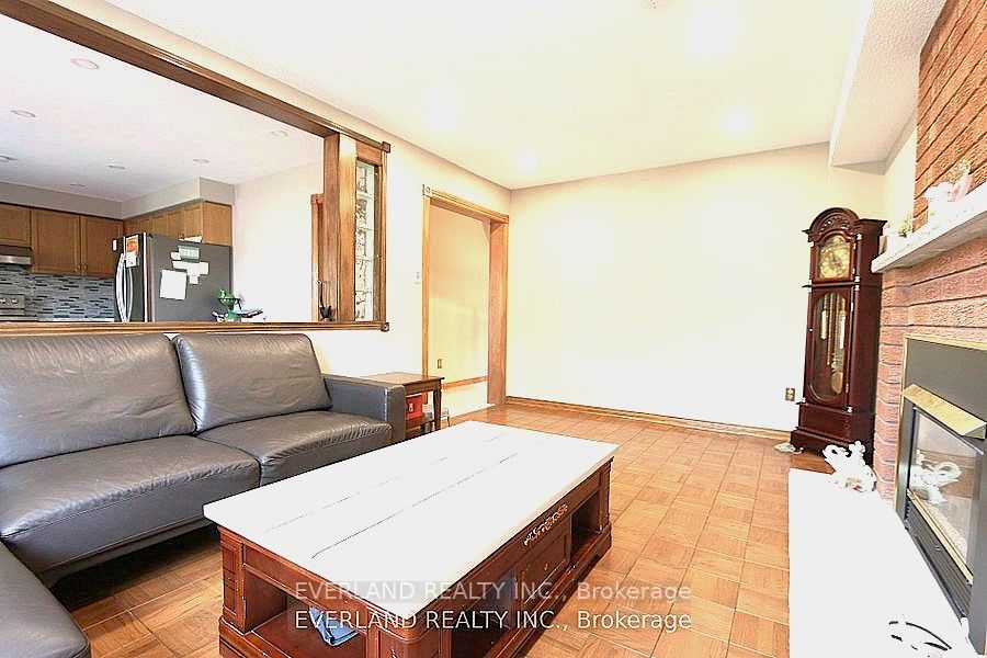 Photo 47 of 87 Kyla Crescent, Markham, Milliken Mills East — HOMEH