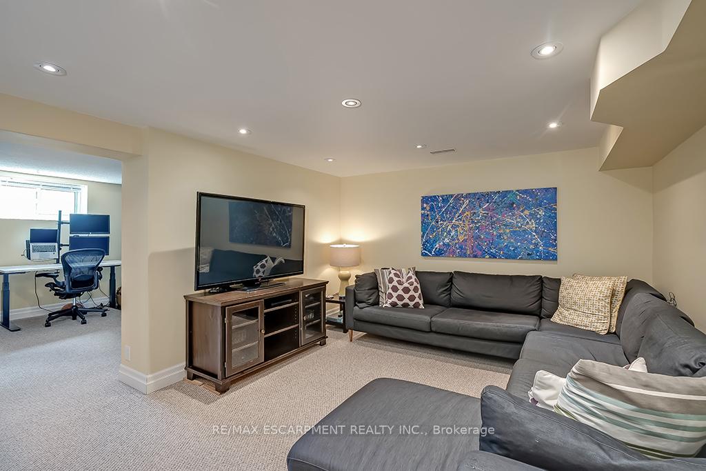 Photo 30 of 4340 Spruce Avenue, Burlington, Shoreacres — HOMEH