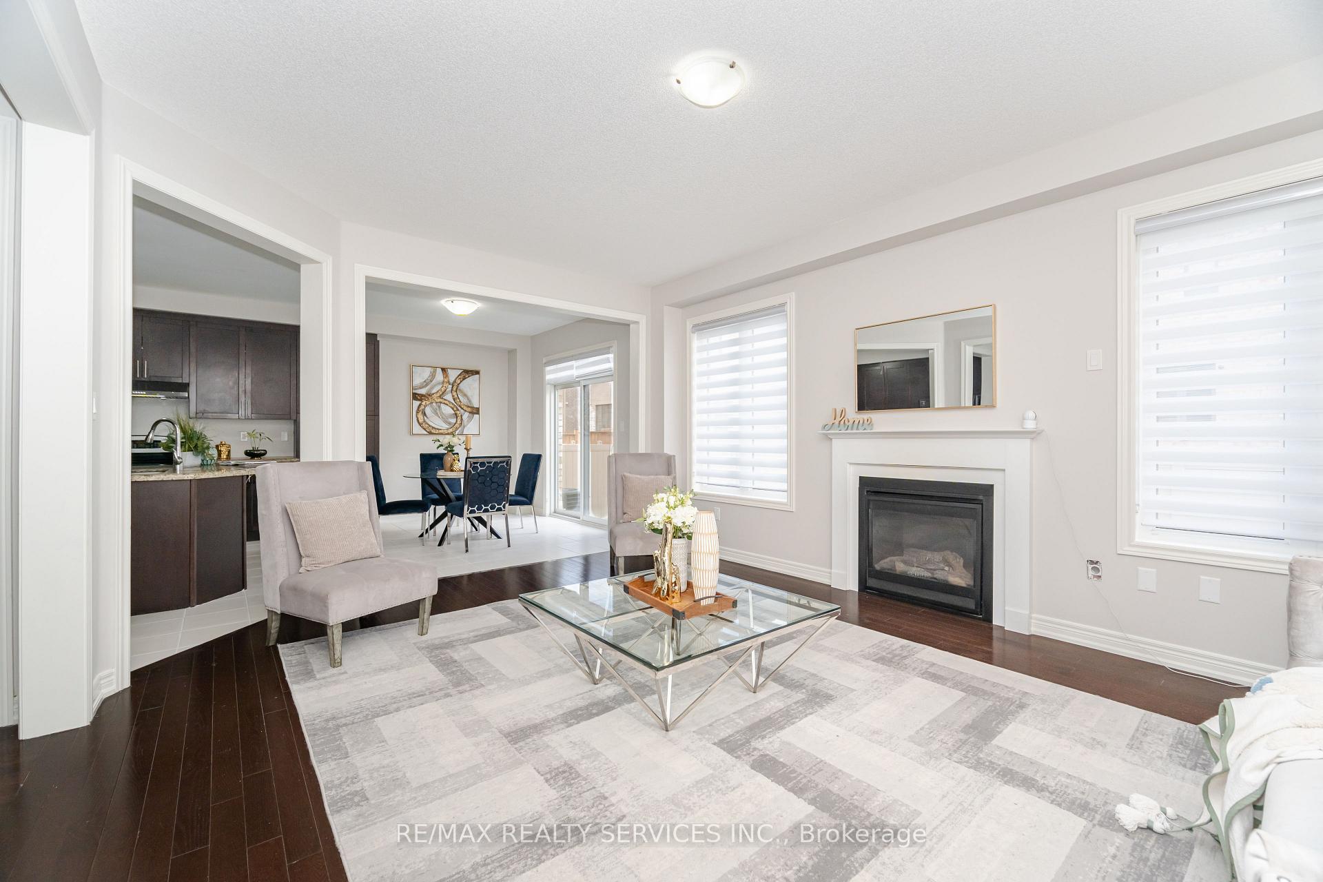 Photo 21 of 17 Goderich Drive, Brampton, Northwest Brampton — HOMEH