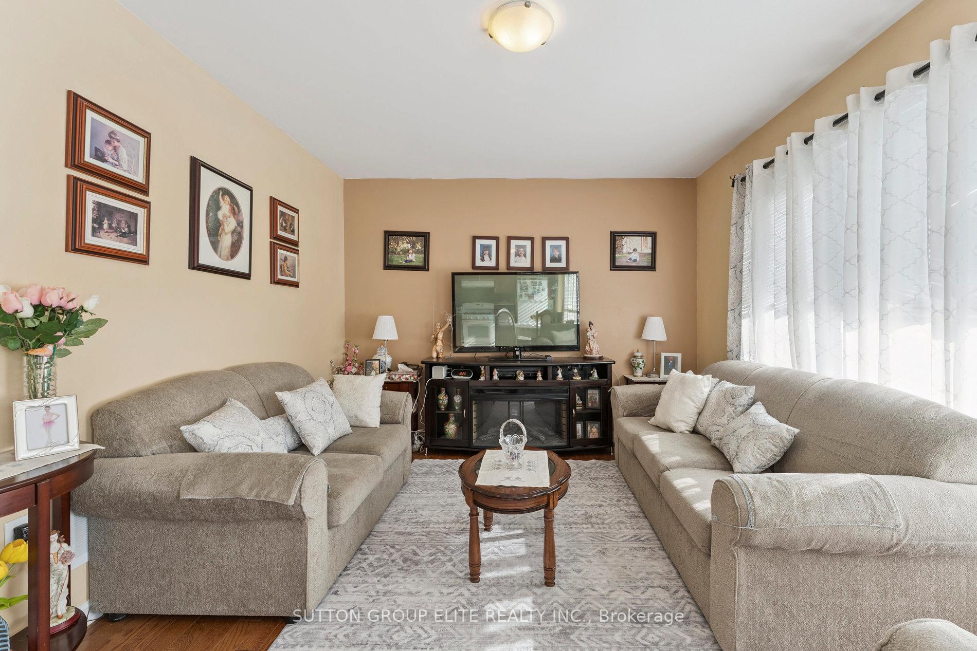 Photo 5 of 39 caliper Road, Brampton, Bram East — HOMEH