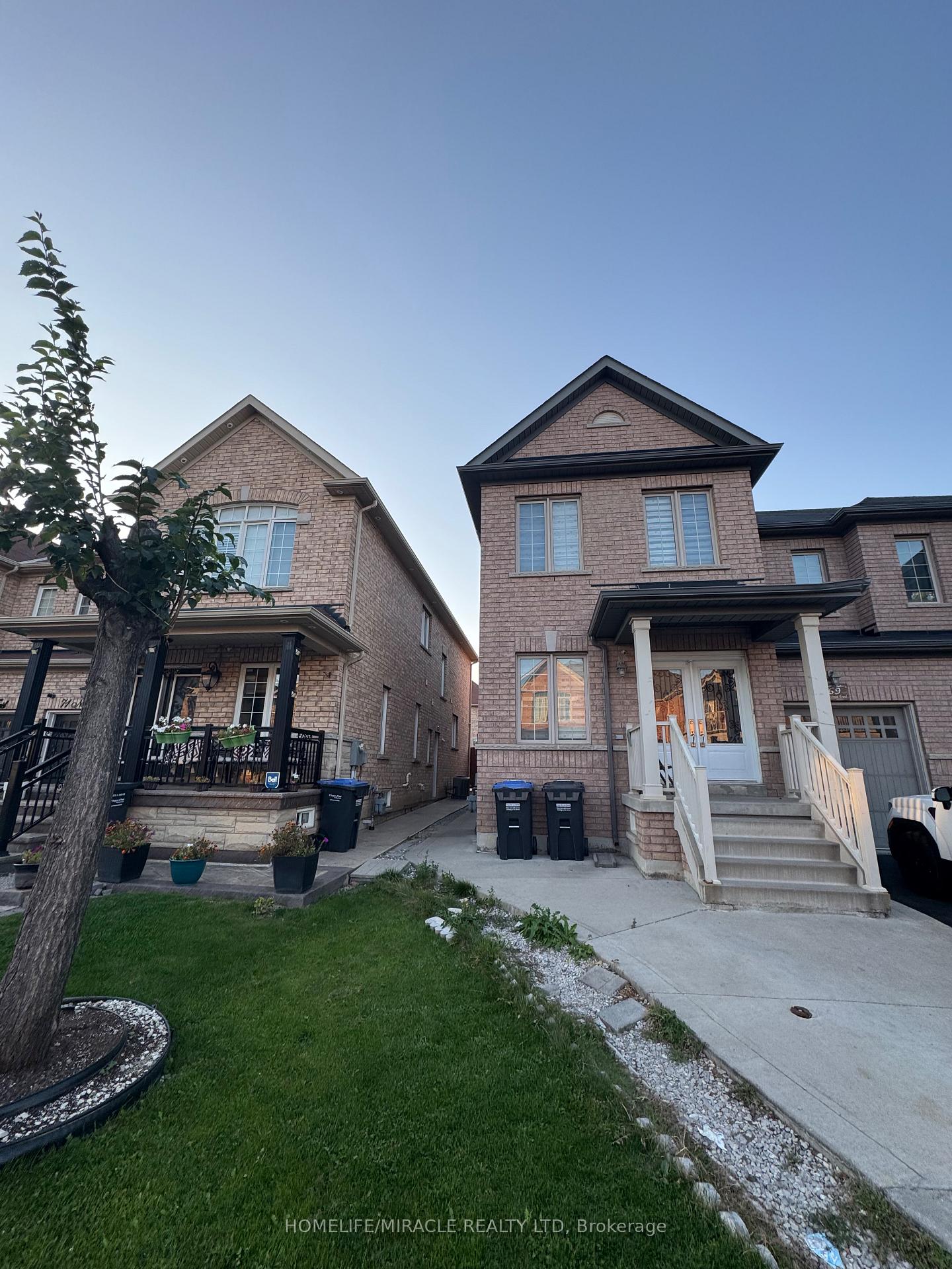 Photo 1 of 69 Natronia Trail, Brampton, Bram East — HOMEH