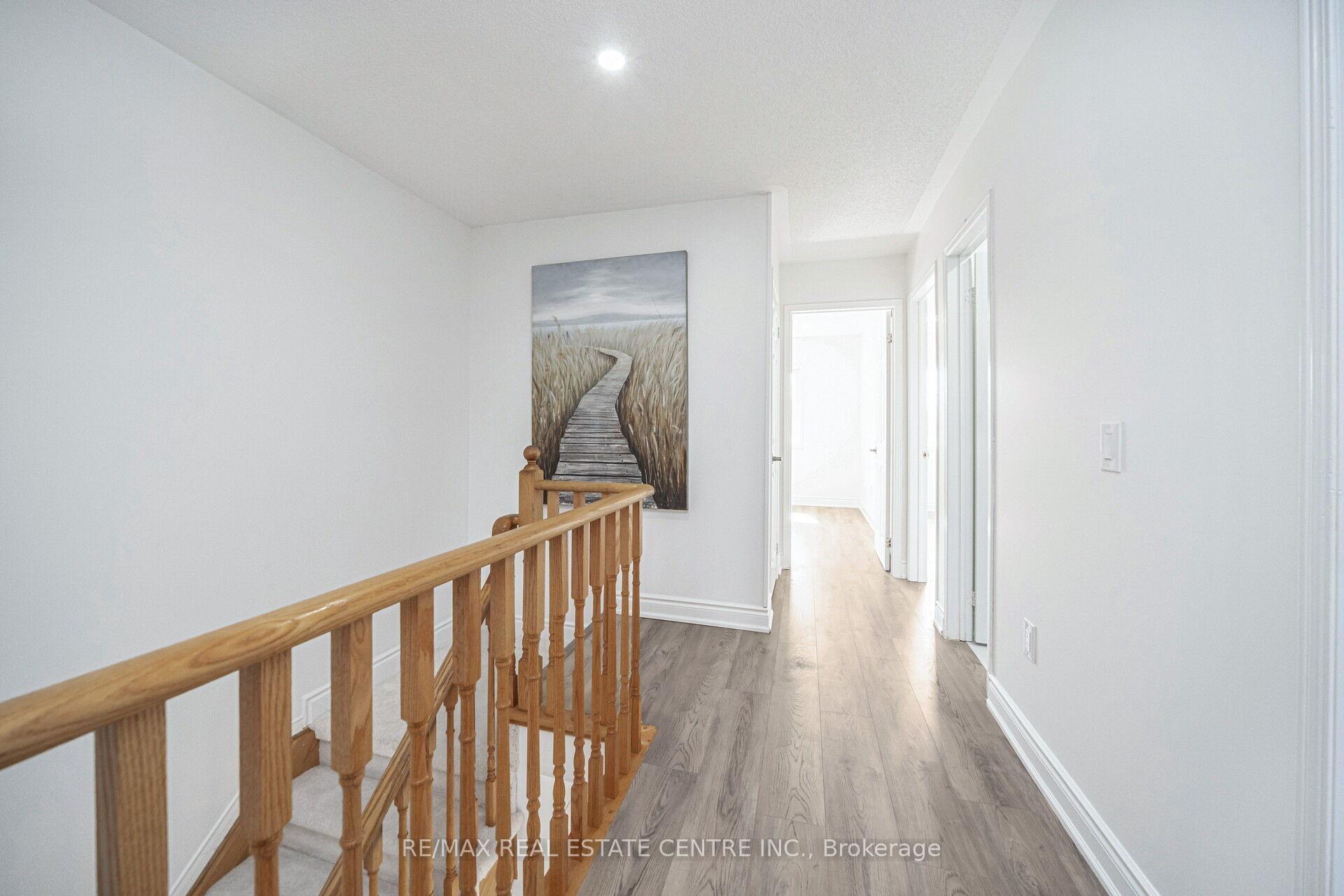 Photo 40 of 126 Sandyshores Drive, Brampton, Sandringham-Wellington — HOMEH