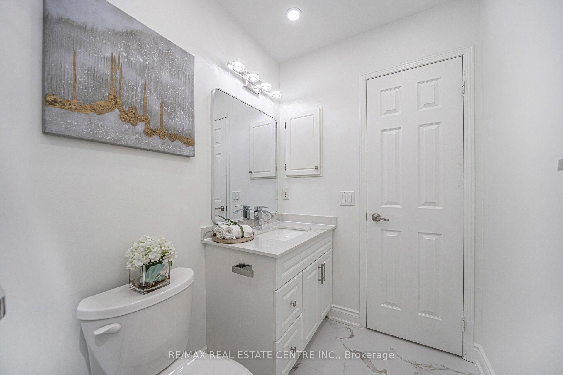 Photo 33 of 126 Sandyshores Drive, Brampton, Sandringham-Wellington — HOMEH