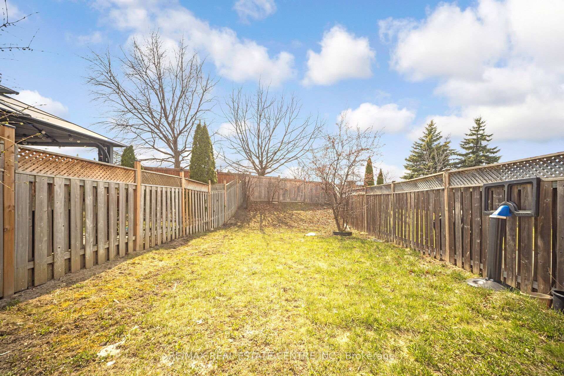 Photo 29 of 126 Sandyshores Drive, Brampton, Sandringham-Wellington — HOMEH