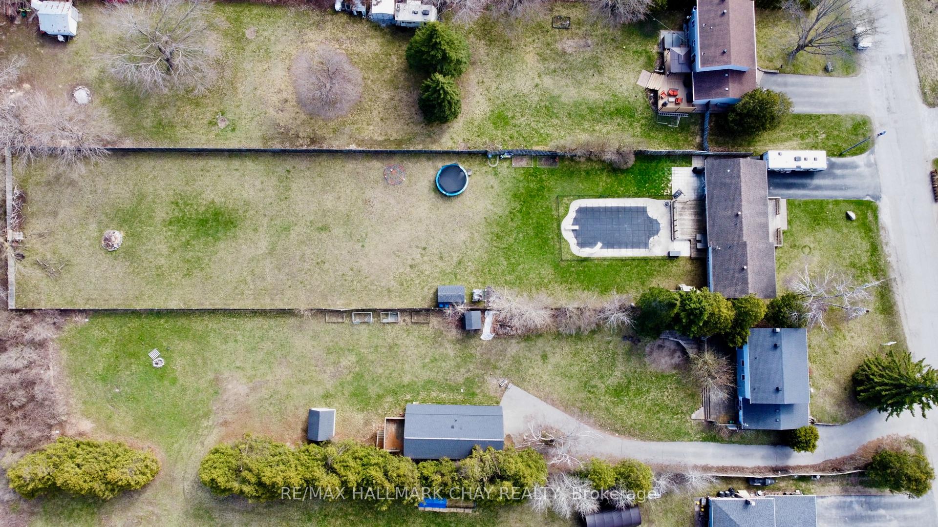 Photo 9 of 209 Phillips Street, Barrie, Ardagh — HOMEH