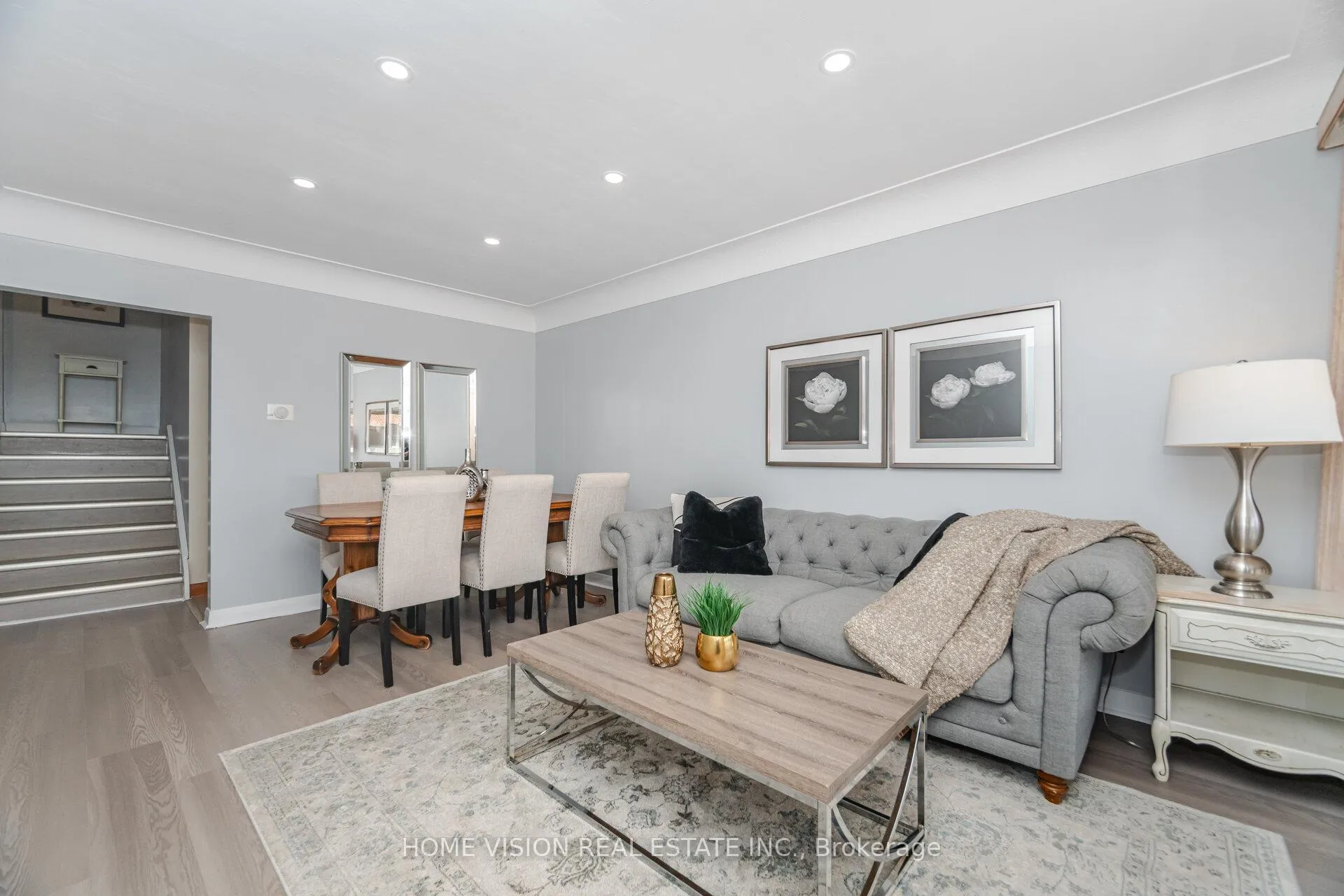 Photo 5 of 15 Adair Avenue N, Hamilton, McQuesten — HOMEH