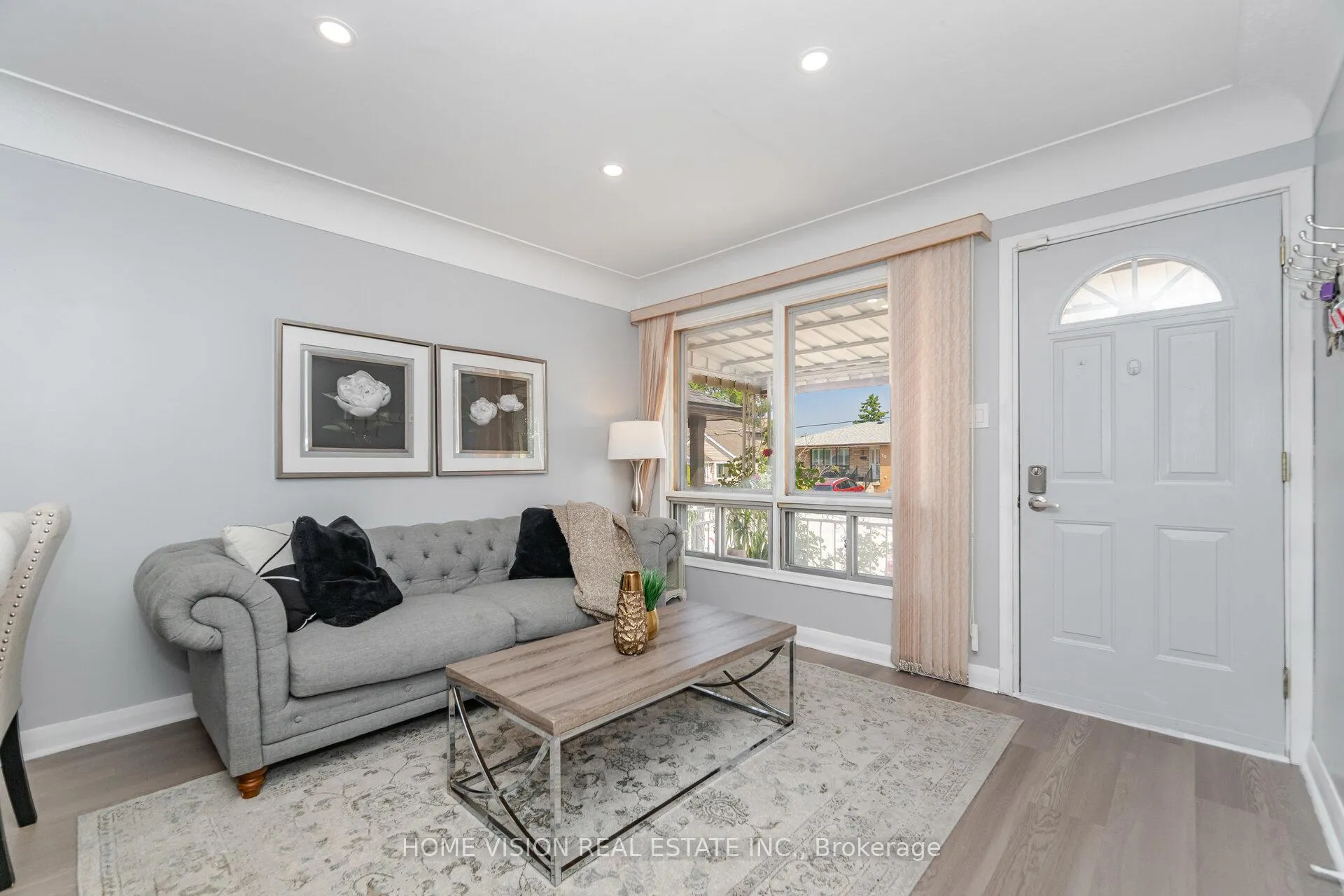 Photo 6 of 15 Adair Avenue N, Hamilton, McQuesten — HOMEH