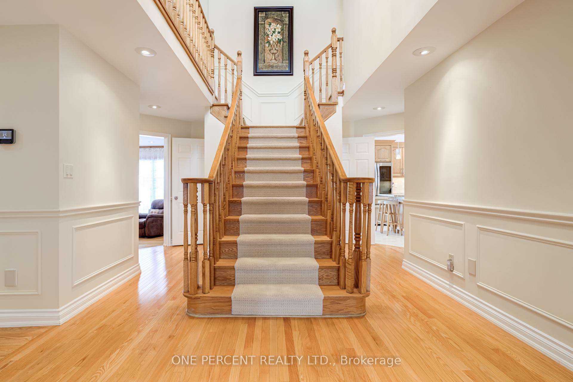 Photo 2 of 2301 Homer Drive, Burlington, Tyandaga — HOMEH