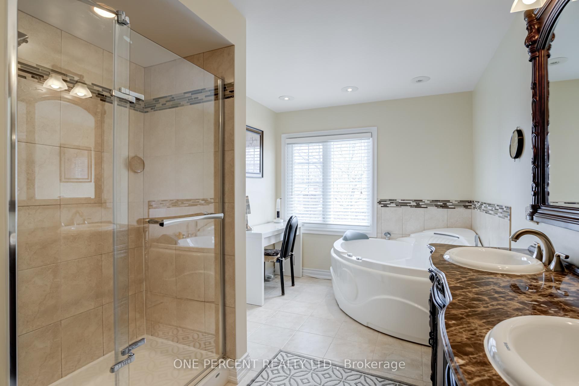 Photo 15 of 2301 Homer Drive, Burlington, Tyandaga — HOMEH