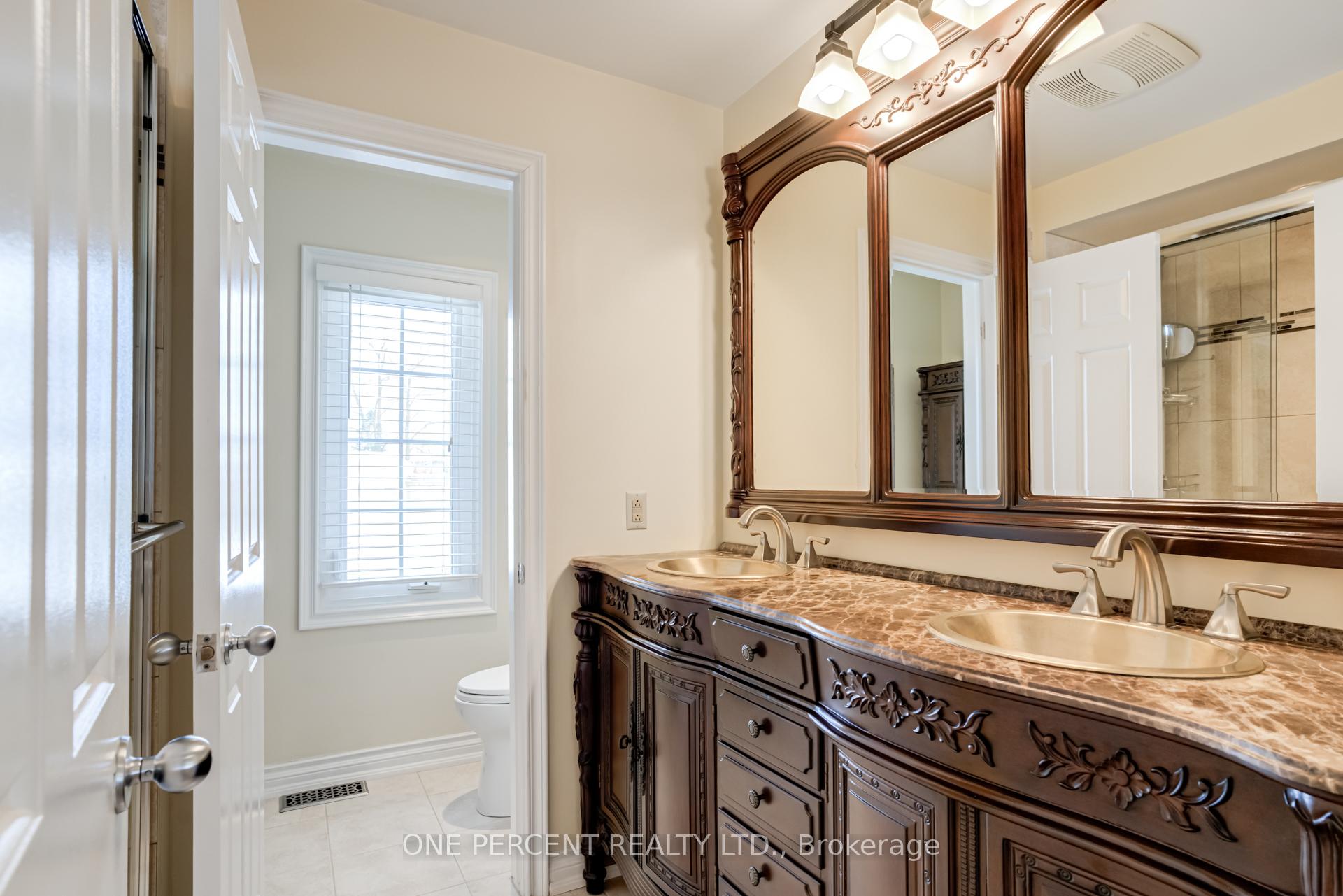 Photo 19 of 2301 Homer Drive, Burlington, Tyandaga — HOMEH
