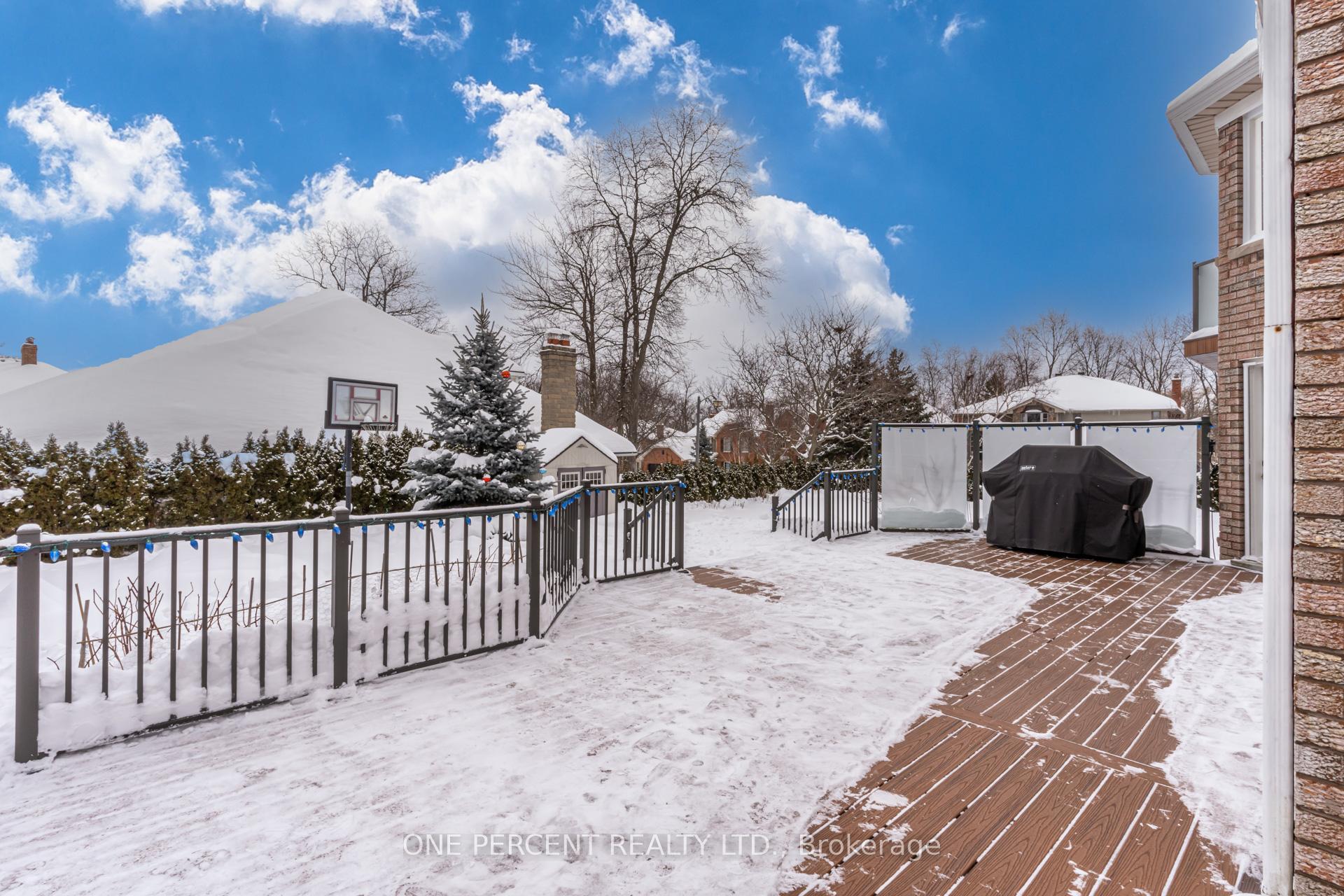 Photo 29 of 2301 Homer Drive, Burlington, Tyandaga — HOMEH