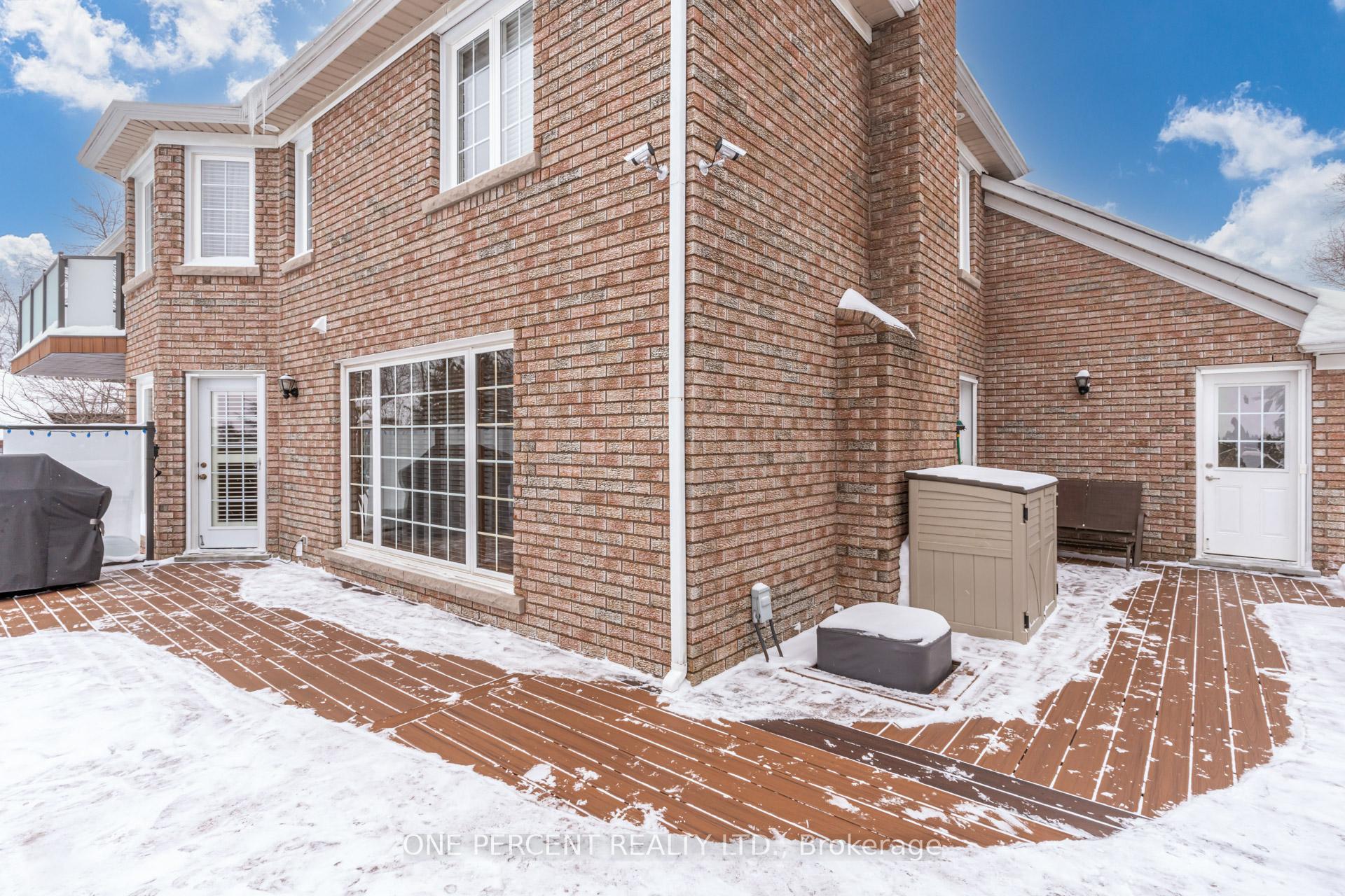 Photo 30 of 2301 Homer Drive, Burlington, Tyandaga — HOMEH