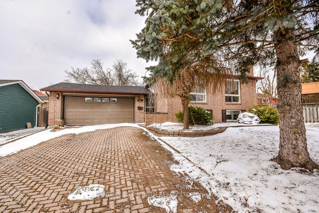 Photo 1 of 21 Wells Crescent, Barrie, Sunnidale — HOMEH
