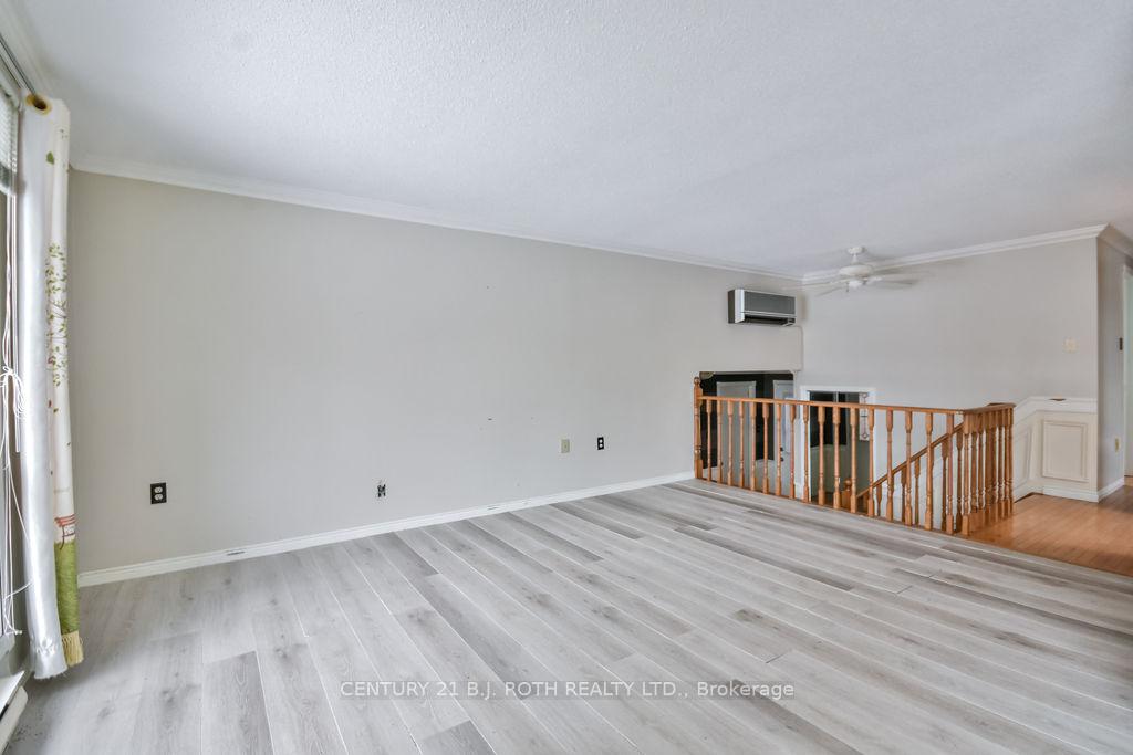 Photo 13 of 21 Wells Crescent, Barrie, Sunnidale — HOMEH