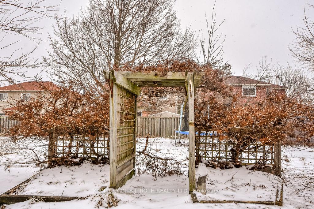 Photo 38 of 21 Wells Crescent, Barrie, Sunnidale — HOMEH
