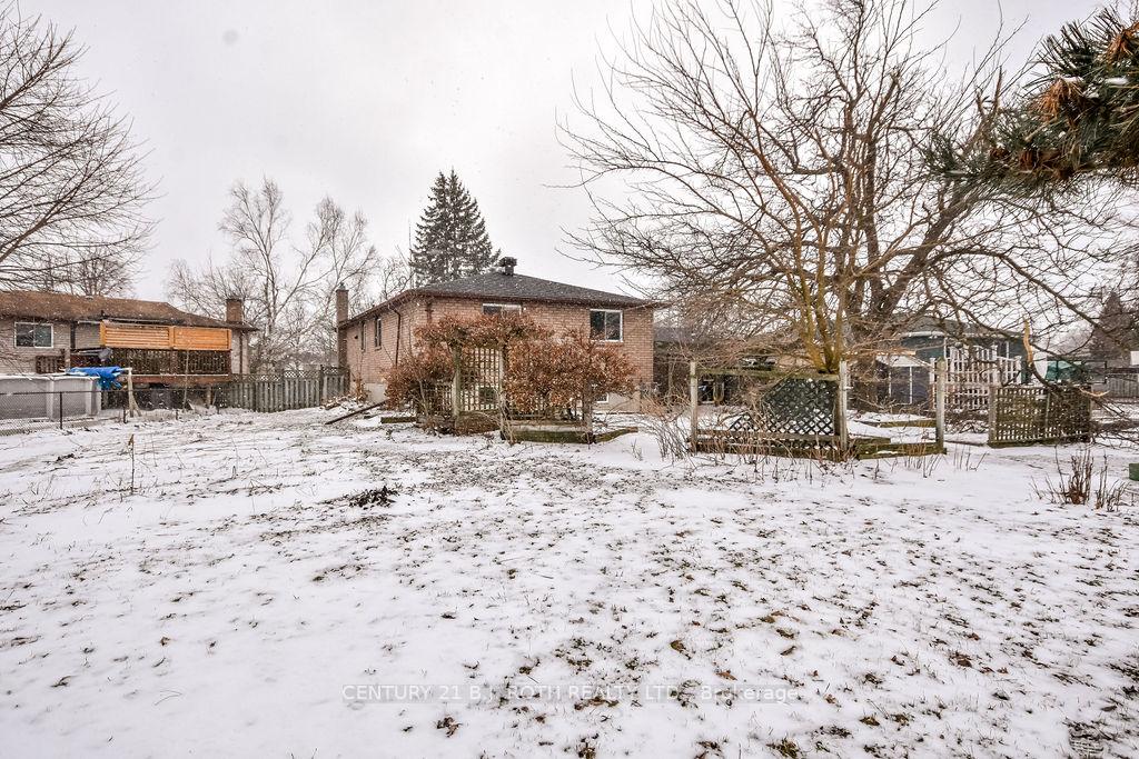 Photo 45 of 21 Wells Crescent, Barrie, Sunnidale — HOMEH