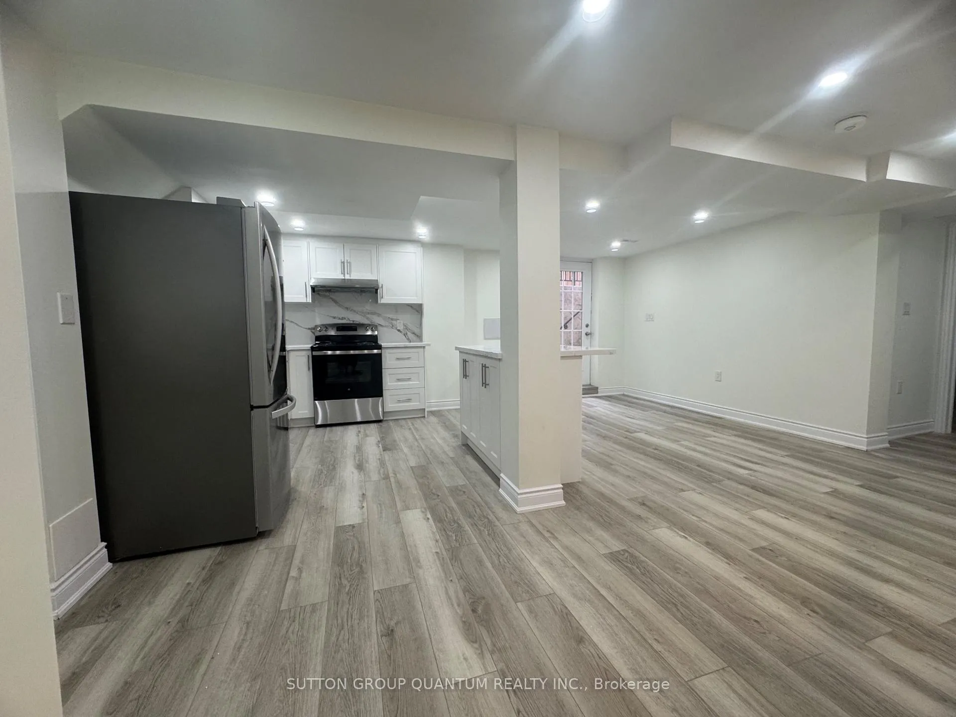 Photo 4 of Unit Basement, 136 Atkins Circle, Brampton, Northwood Park — HOMEH