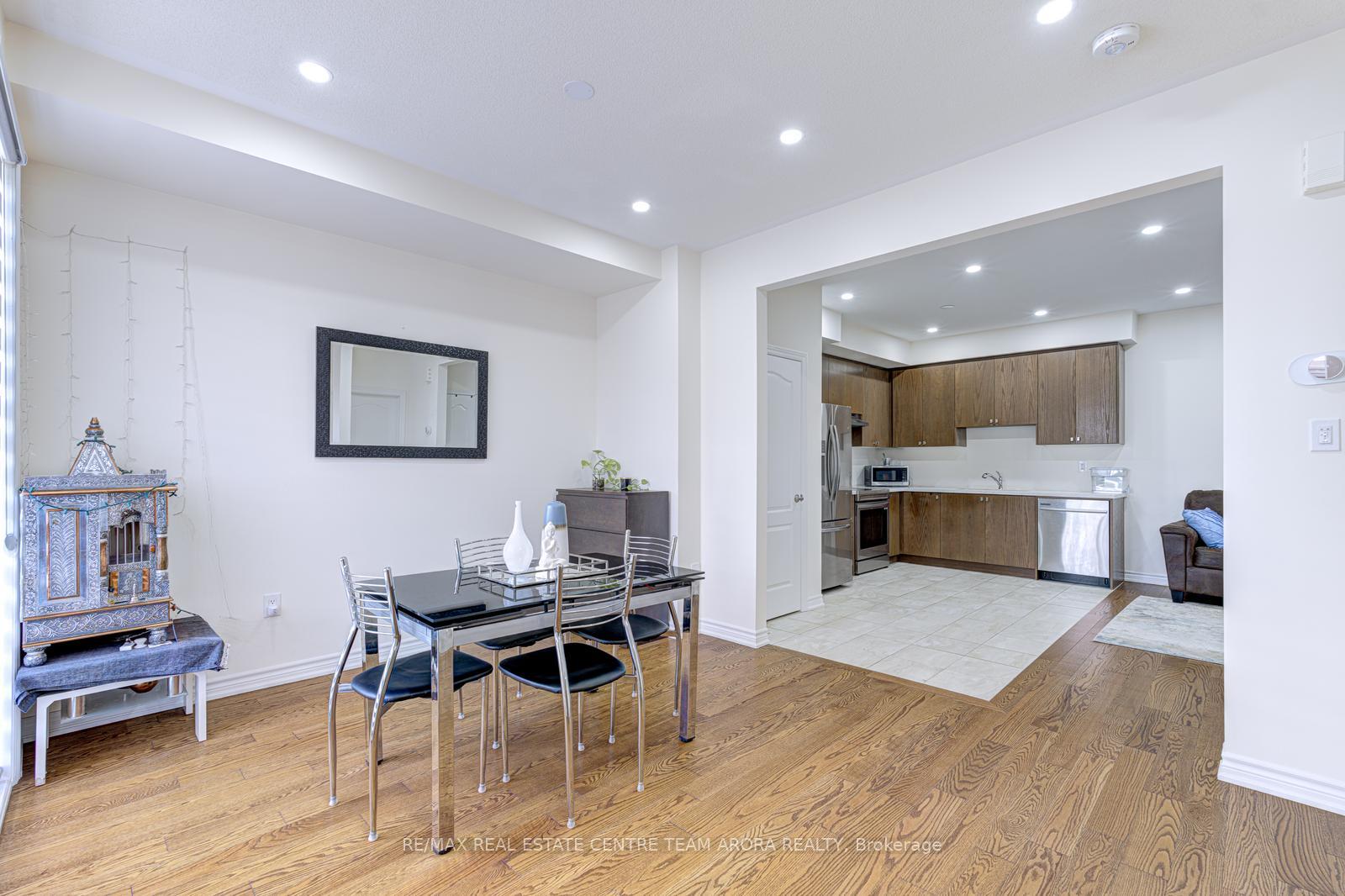 Photo 2 of 59 Allegro Drive, Brampton, Credit Valley — HOMEH