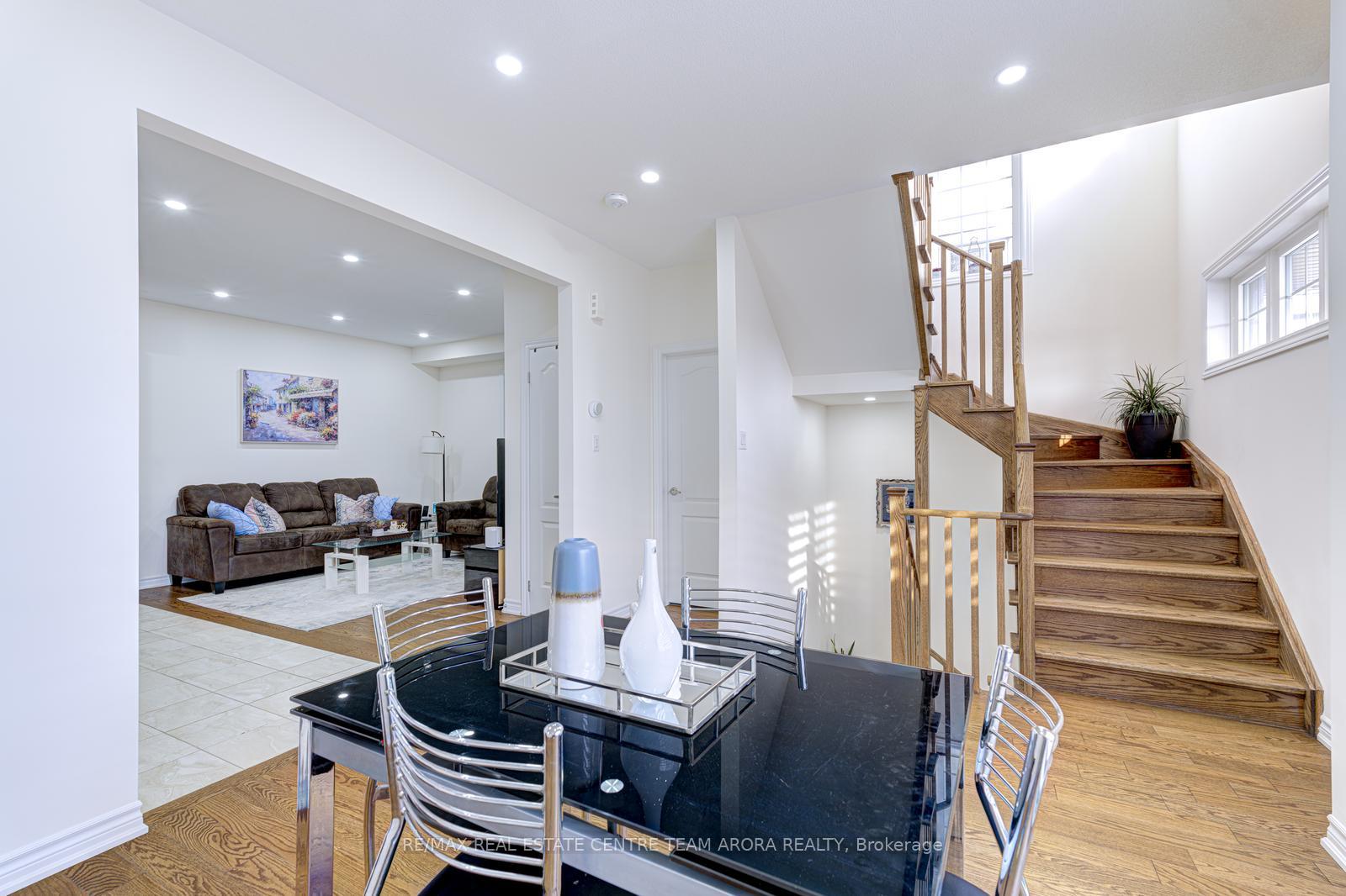 Photo 16 of 59 Allegro Drive, Brampton, Credit Valley — HOMEH
