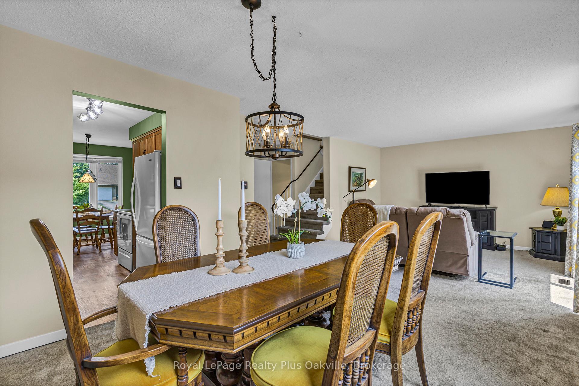 Photo 6 of 64 Lamont Place, Brampton, Westgate — HOMEH