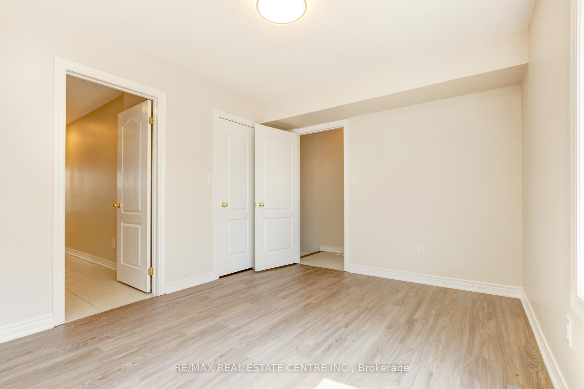 Photo 5 of 7 Rabbit Run Way, Brampton, Heart Lake East — HOMEH