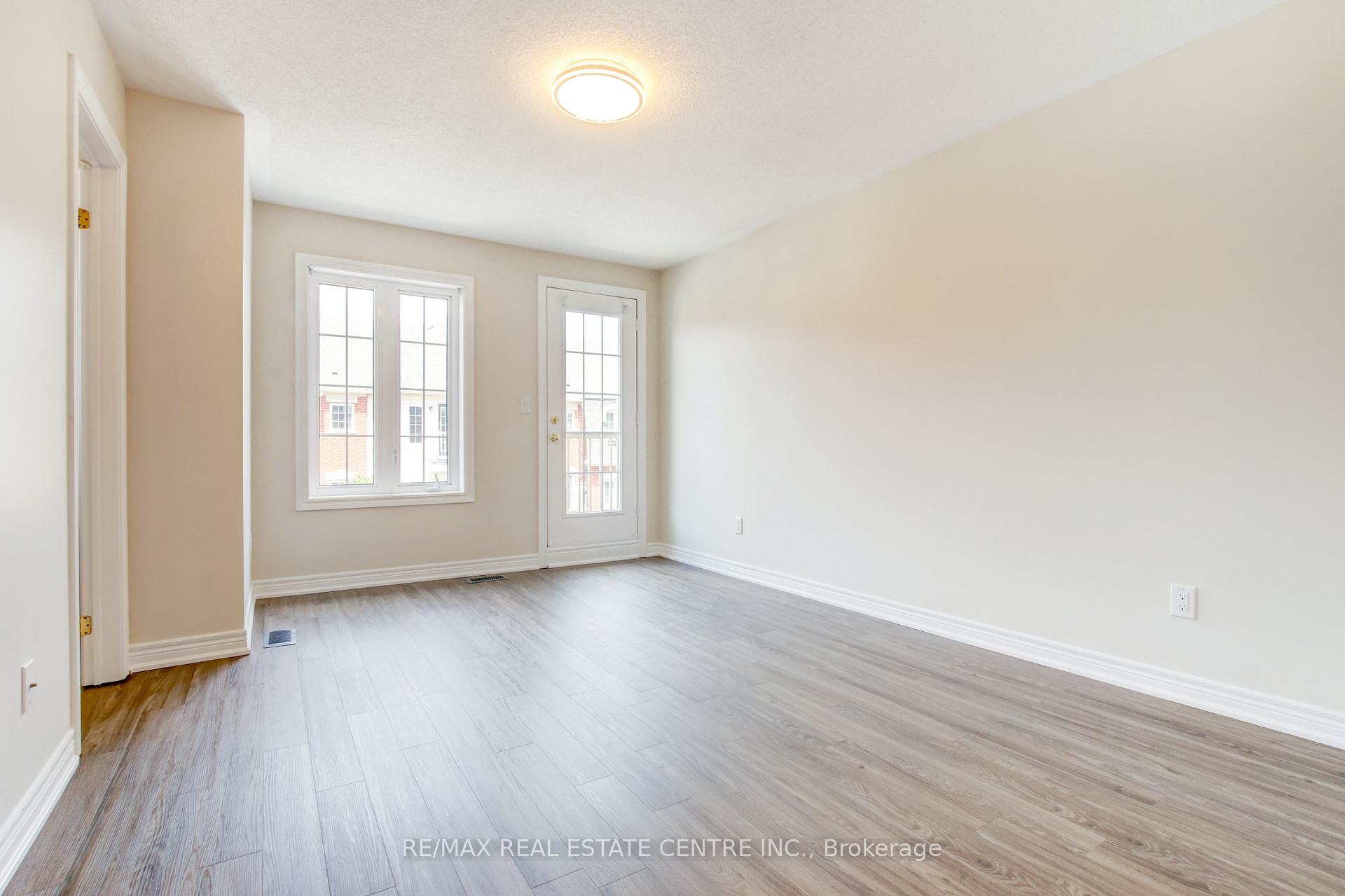Photo 24 of 7 Rabbit Run Way, Brampton, Heart Lake East — HOMEH