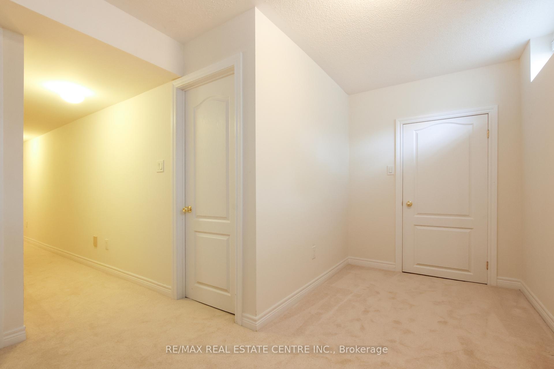 Photo 26 of 7 Rabbit Run Way, Brampton, Heart Lake East — HOMEH