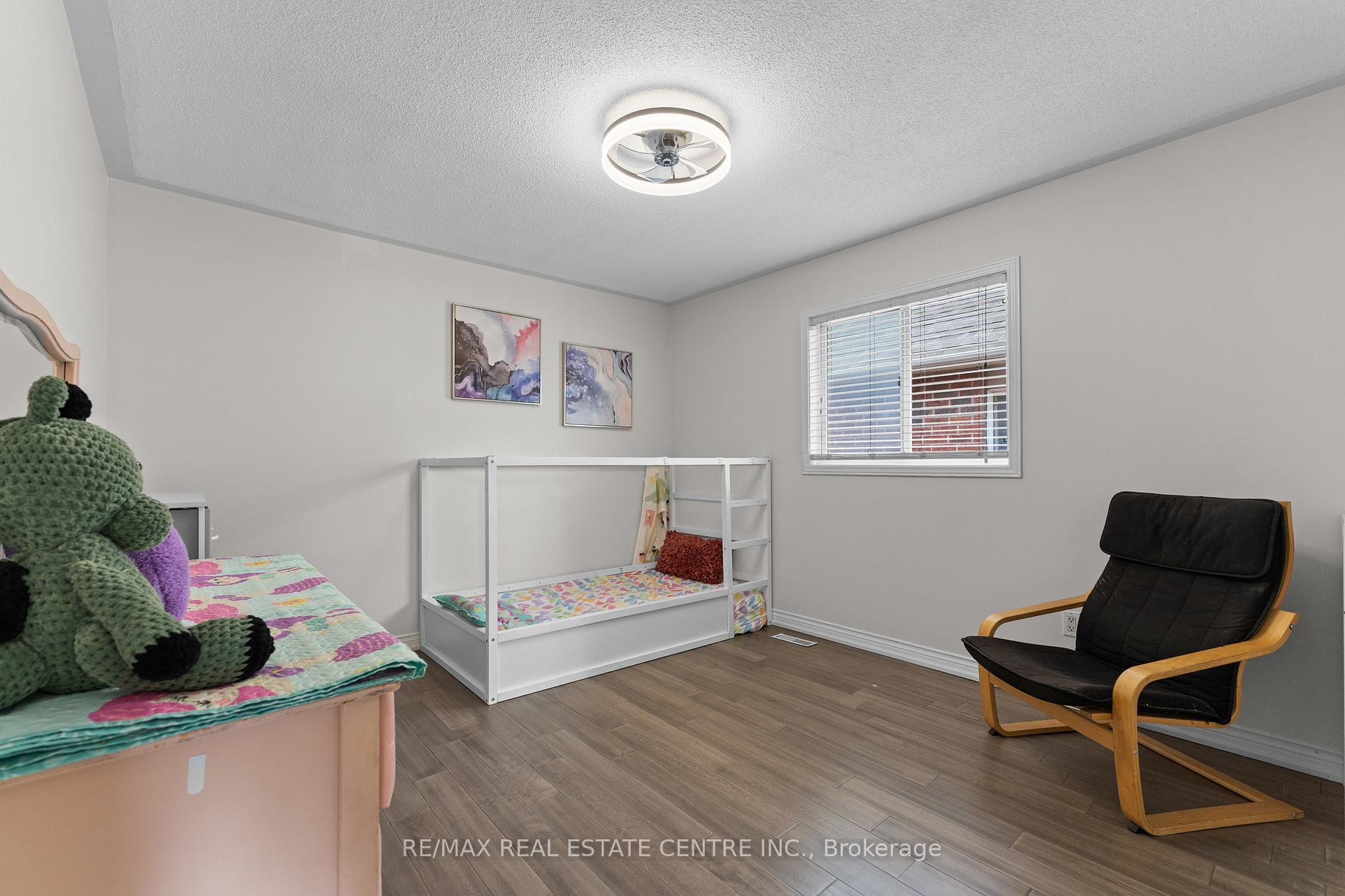 Photo 19 of 42 Zia Dodda Crescent, Brampton, Bram East — HOMEH
