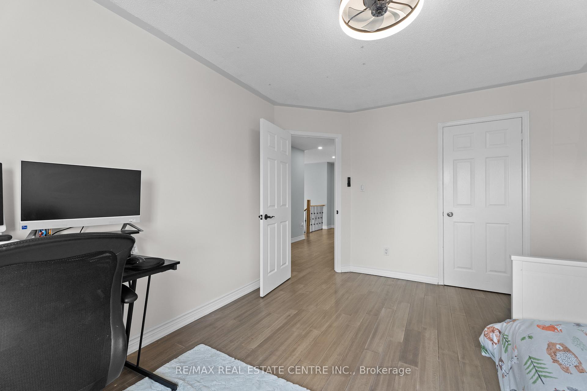 Photo 23 of 42 Zia Dodda Crescent, Brampton, Bram East — HOMEH
