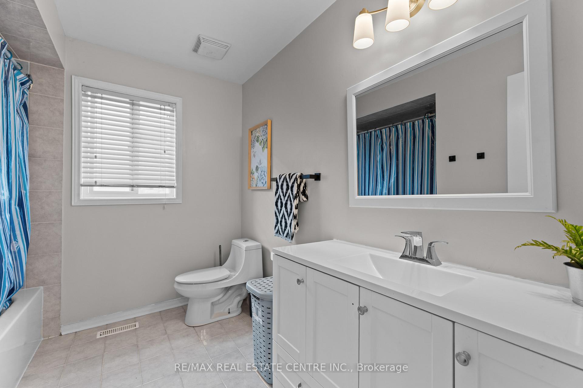 Photo 40 of 42 Zia Dodda Crescent, Brampton, Bram East — HOMEH