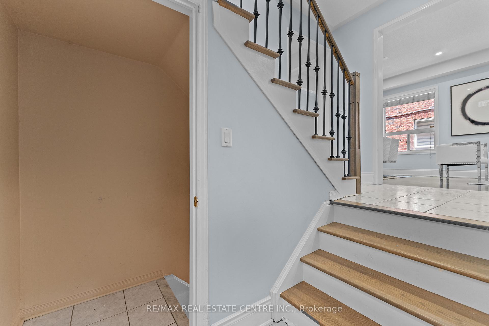 Photo 31 of 42 Zia Dodda Crescent, Brampton, Bram East — HOMEH